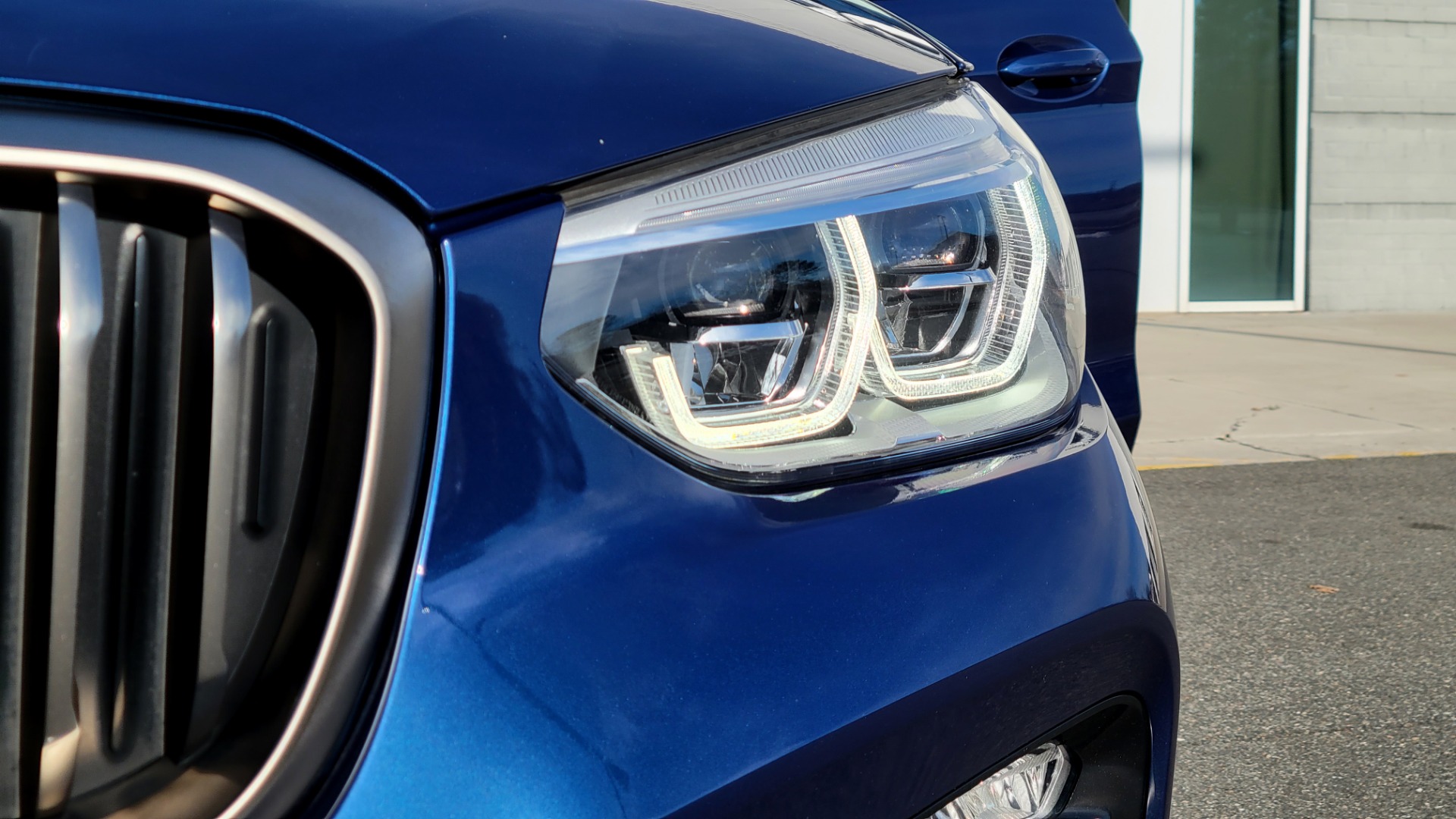 Used 2018 BMW X3 M40I PREMIUM / DRVR ASST / EXECUTIVE / WIERELESS CHARG / NAV / H/K SND for sale Sold at Formula Imports in Charlotte NC 28227 25