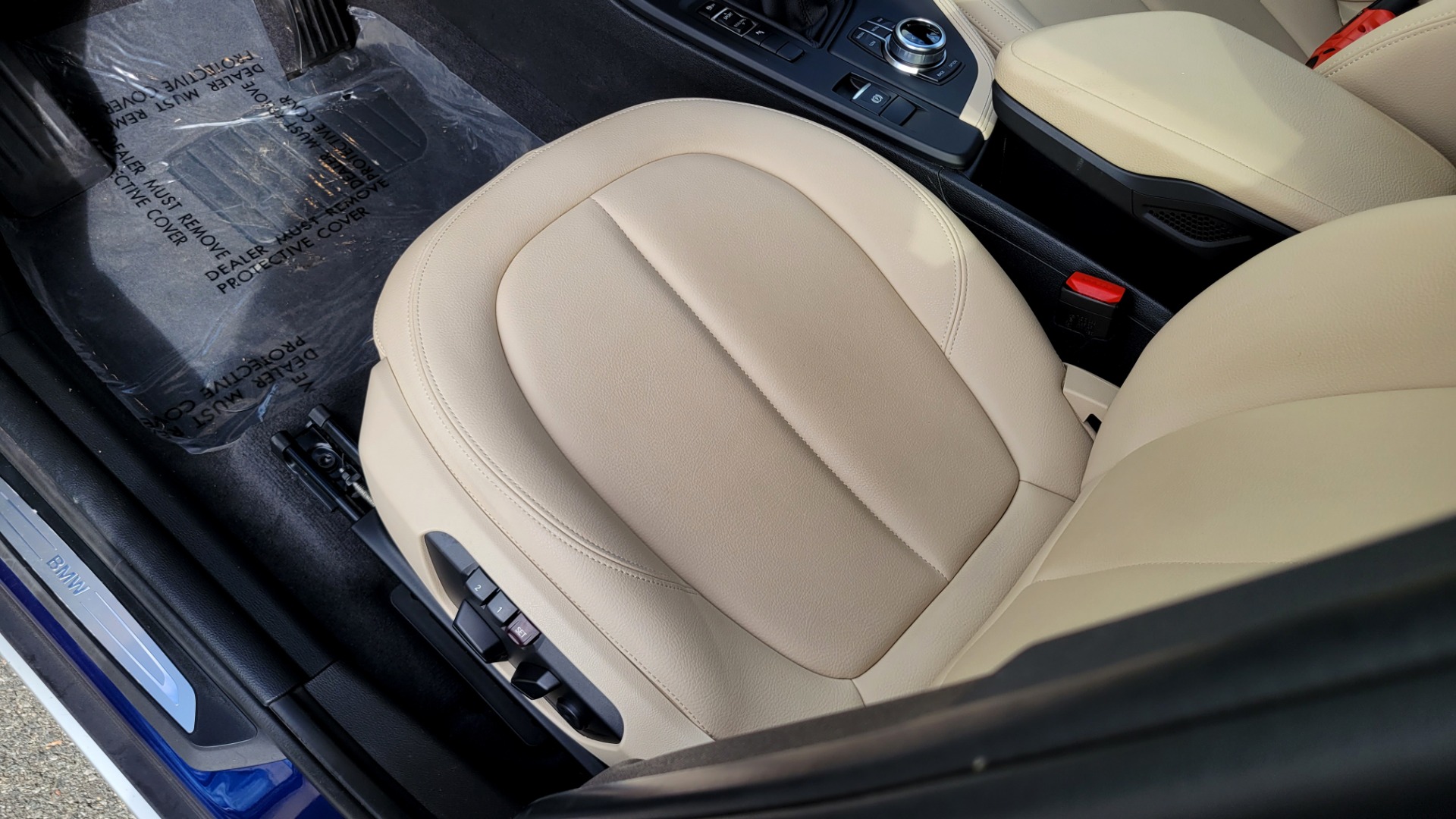 Used 2018 BMW X1 SDRIVE28I 2.0L / CONV PKG / NAV / HTD STS & STRNG WHL / PARK DIST CNTRL for sale Sold at Formula Imports in Charlotte NC 28227 33