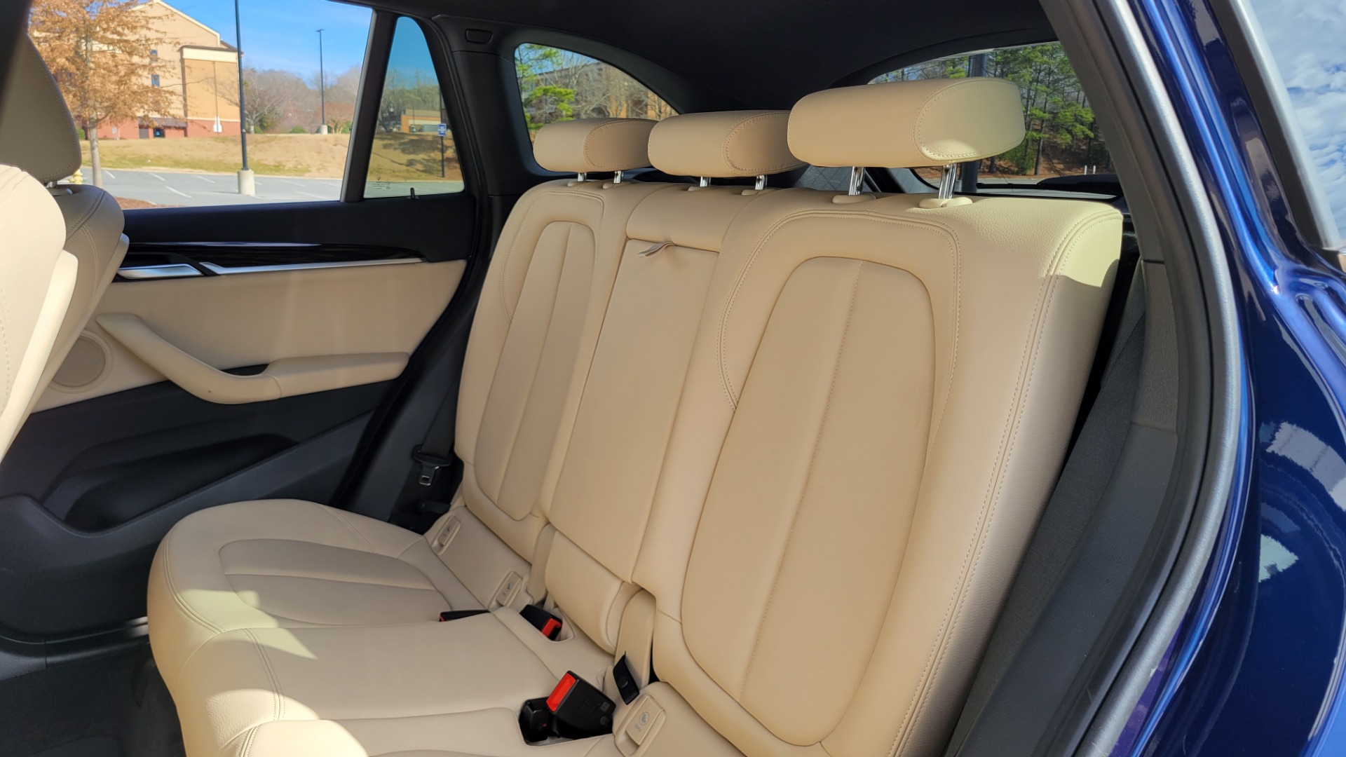 Used 2018 BMW X1 SDRIVE28I 2.0L / CONV PKG / NAV / HTD STS & STRNG WHL / PARK DIST CNTRL for sale Sold at Formula Imports in Charlotte NC 28227 61
