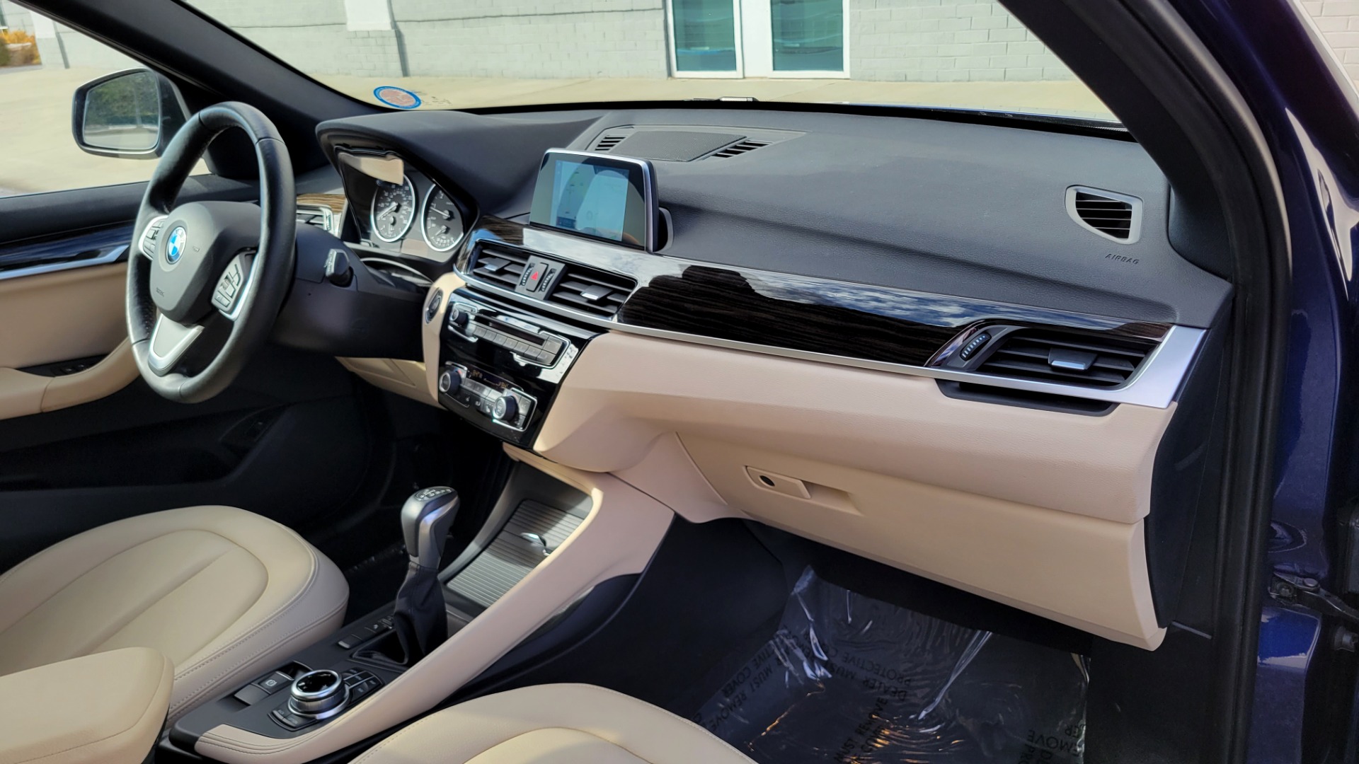 Used 2018 BMW X1 SDRIVE28I 2.0L / CONV PKG / NAV / HTD STS & STRNG WHL / PARK DIST CNTRL for sale Sold at Formula Imports in Charlotte NC 28227 65