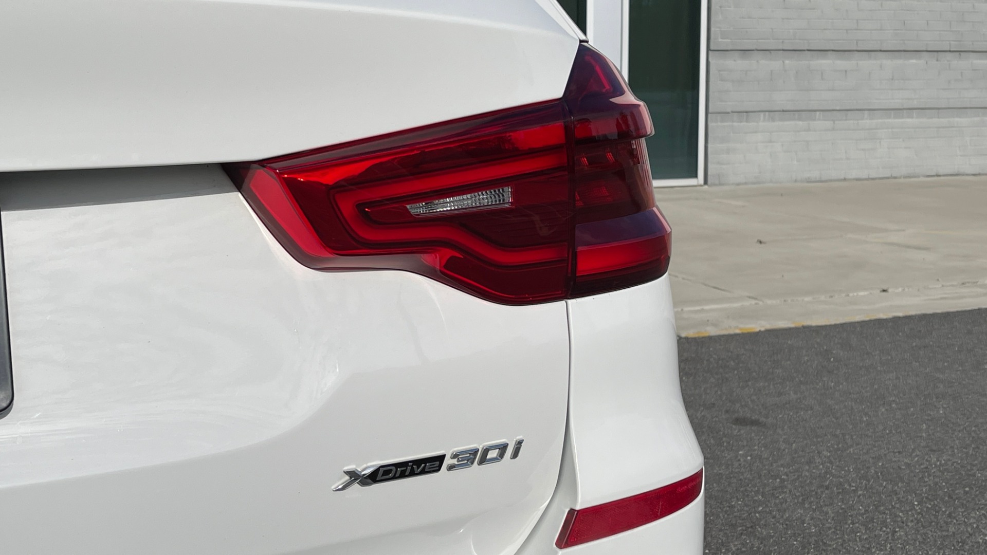 Used 2019 BMW X3 XDRIVE30I 2.0L / DRVR ASST PKG / HTD STS & STRNG WHL / REARVIEW for sale Sold at Formula Imports in Charlotte NC 28227 24