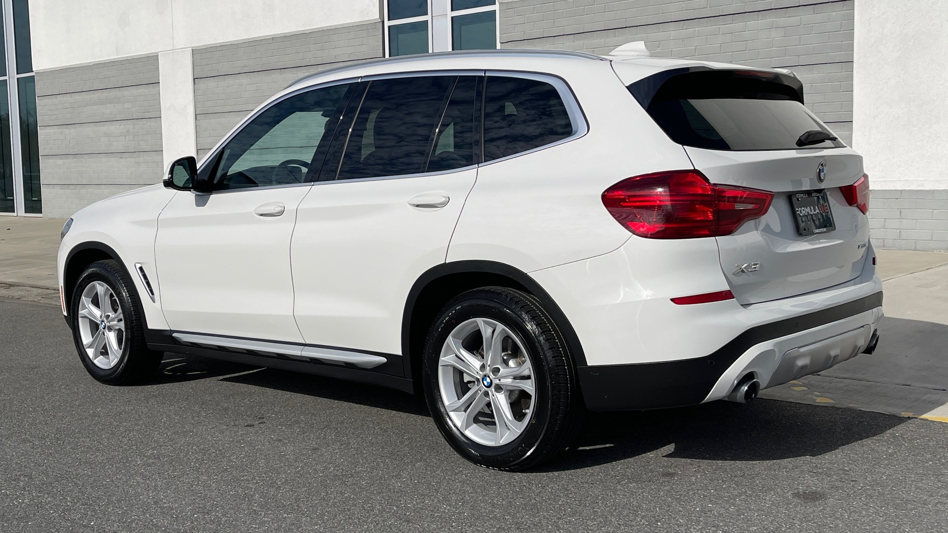 Used 2019 BMW X3 XDRIVE30I 2.0L / DRVR ASST PKG / HTD STS & STRNG WHL / REARVIEW for sale Sold at Formula Imports in Charlotte NC 28227 4