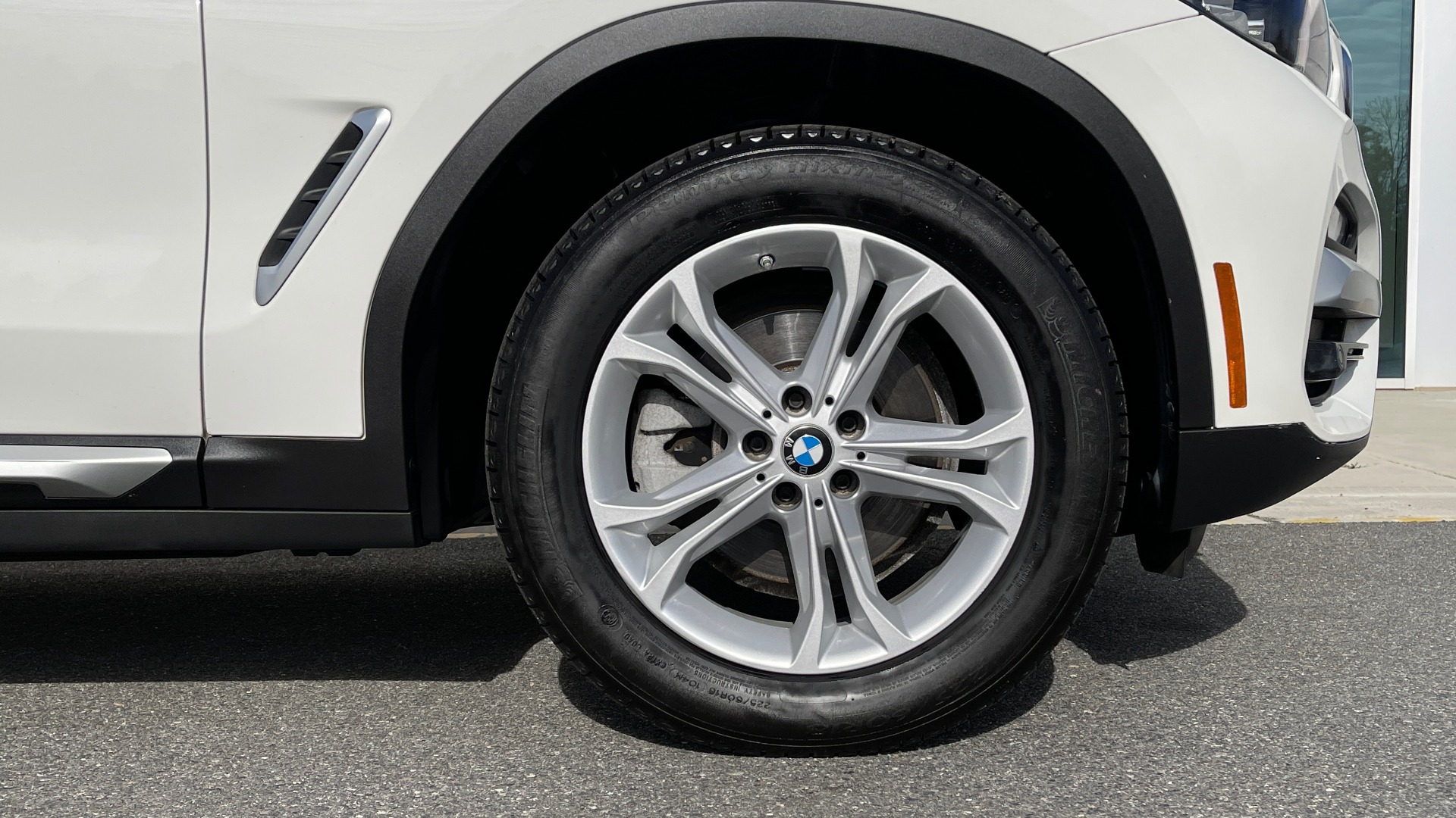 Used 2019 BMW X3 XDRIVE30I 2.0L / DRVR ASST PKG / HTD STS & STRNG WHL / REARVIEW for sale Sold at Formula Imports in Charlotte NC 28227 62