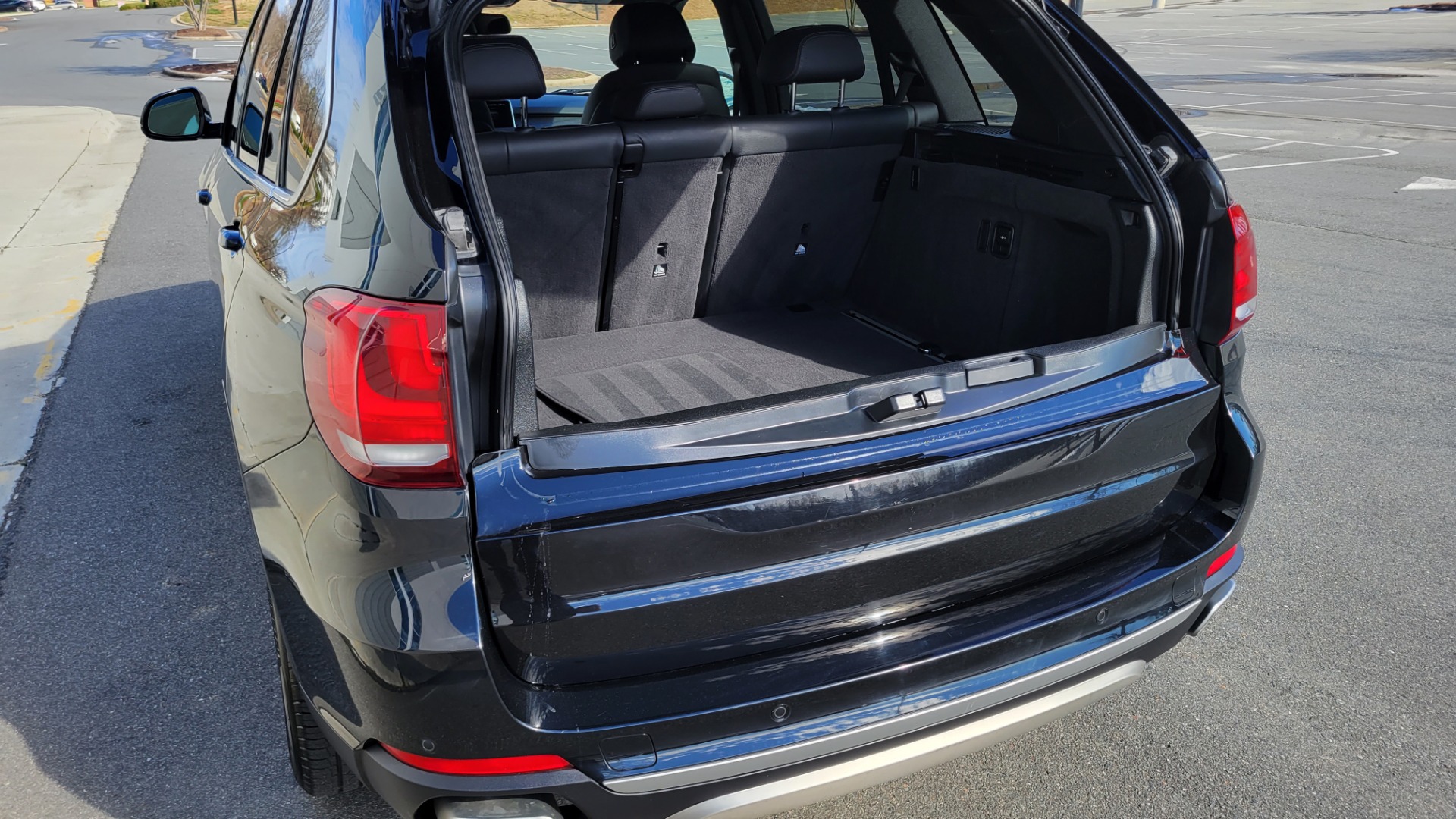 Used 2018 BMW X5 XDRIVE35I PREMIUM / NAV / HTD STRNG WHL / SUNROOF / REARVIEW for sale Sold at Formula Imports in Charlotte NC 28227 17