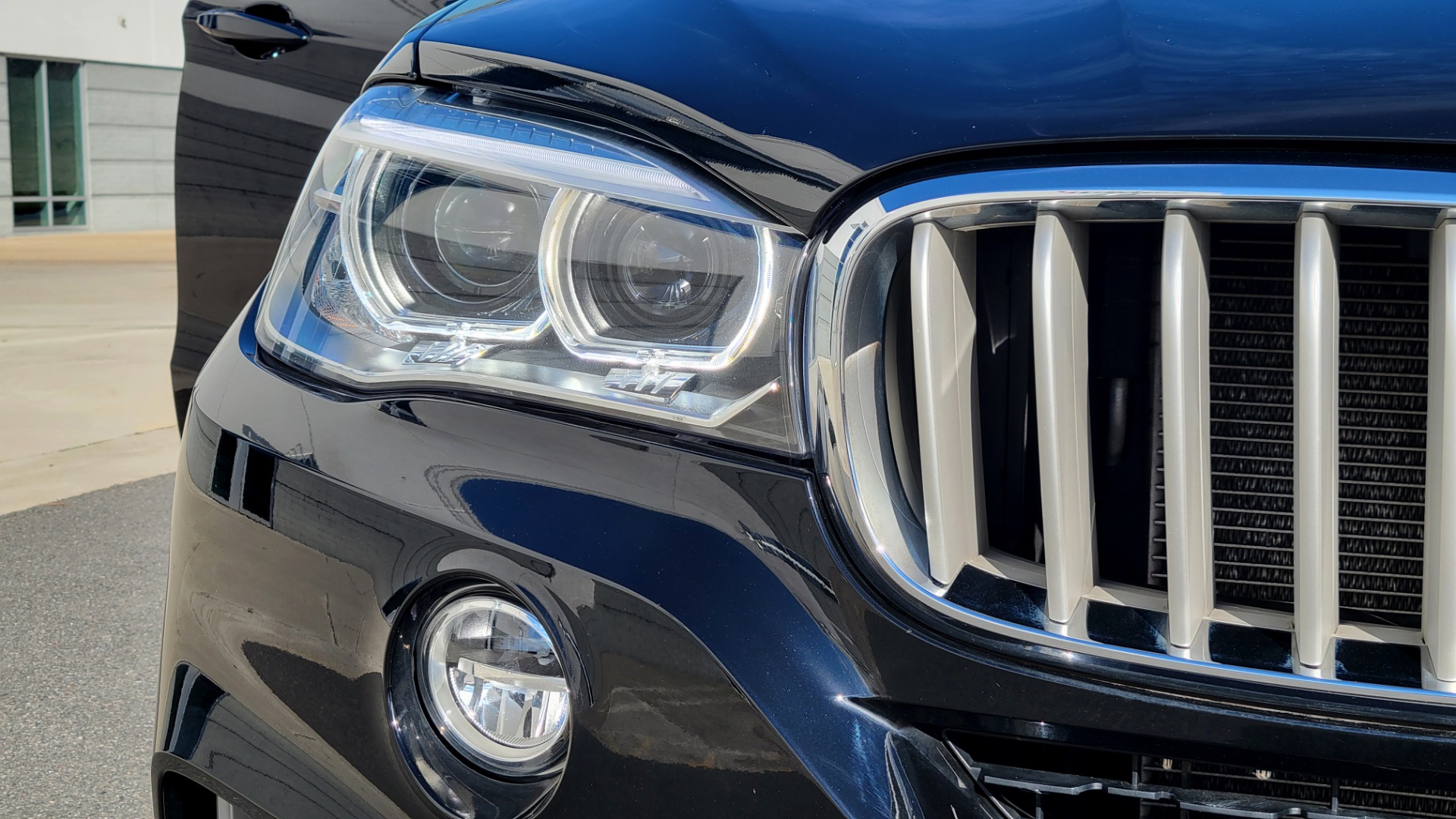 Used 2018 BMW X5 XDRIVE35I PREMIUM / NAV / HTD STRNG WHL / SUNROOF / REARVIEW for sale Sold at Formula Imports in Charlotte NC 28227 24