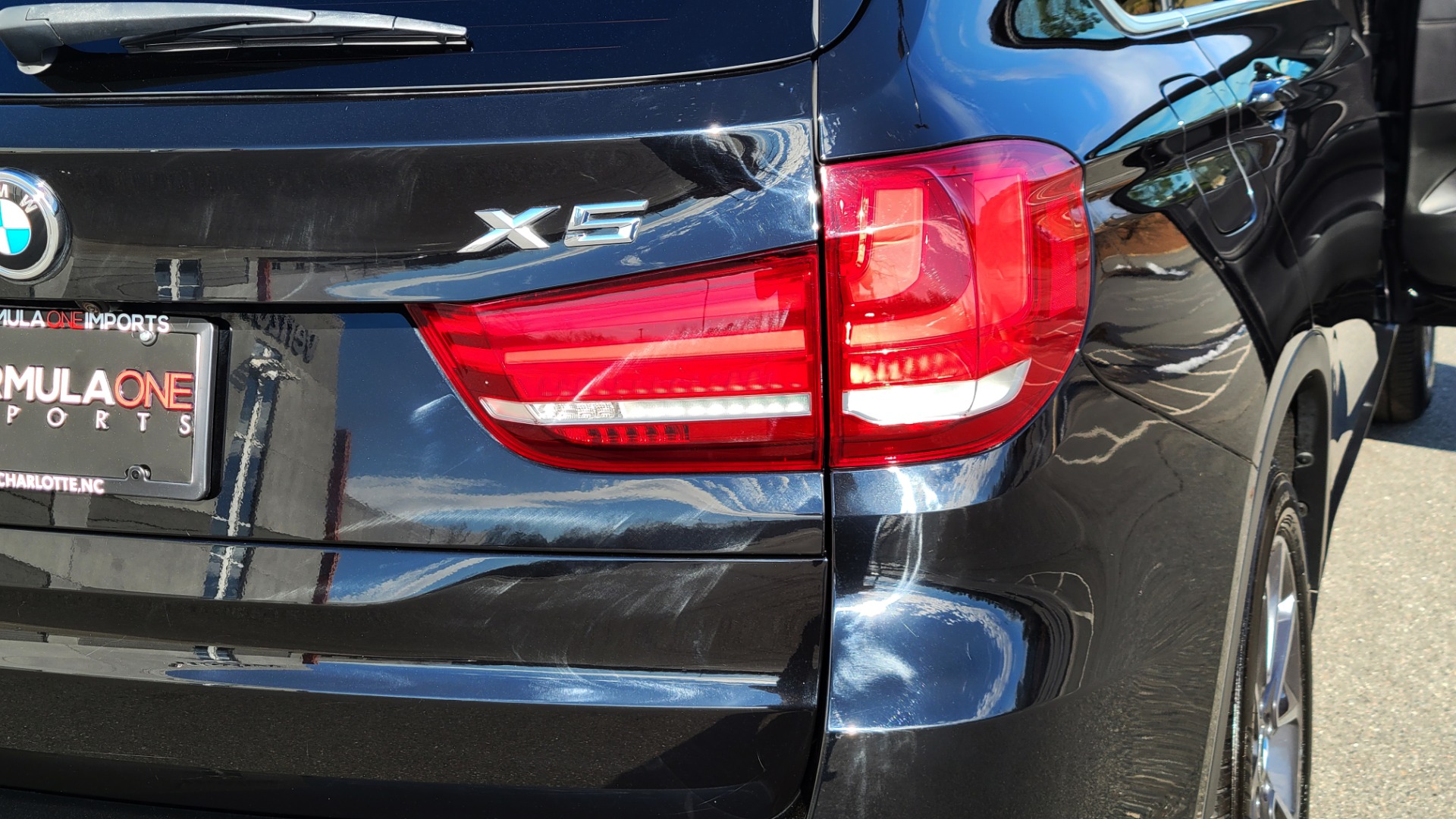 Used 2018 BMW X5 XDRIVE35I PREMIUM / NAV / HTD STRNG WHL / SUNROOF / REARVIEW for sale Sold at Formula Imports in Charlotte NC 28227 31