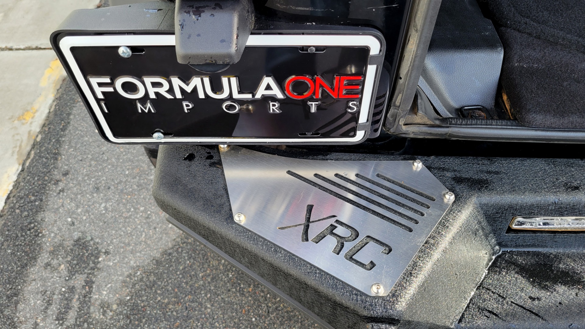 Used 2011 Jeep WRANGLER UNLIMITED SAHARA 4X4 / 3.8L V6 / 4-SPD AUTO / CUSTOM SOUND SYS for sale Sold at Formula Imports in Charlotte NC 28227 21