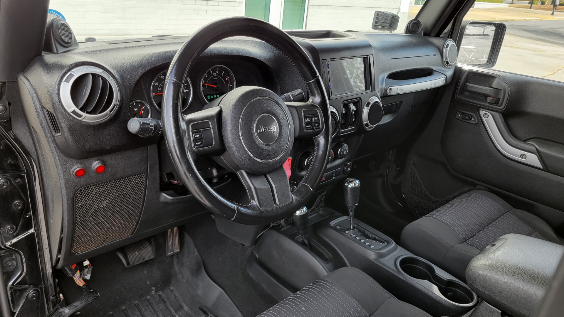 Used 2011 Jeep WRANGLER UNLIMITED SAHARA 4X4 / 3.8L V6 / 4-SPD AUTO / CUSTOM SOUND SYS for sale Sold at Formula Imports in Charlotte NC 28227 37