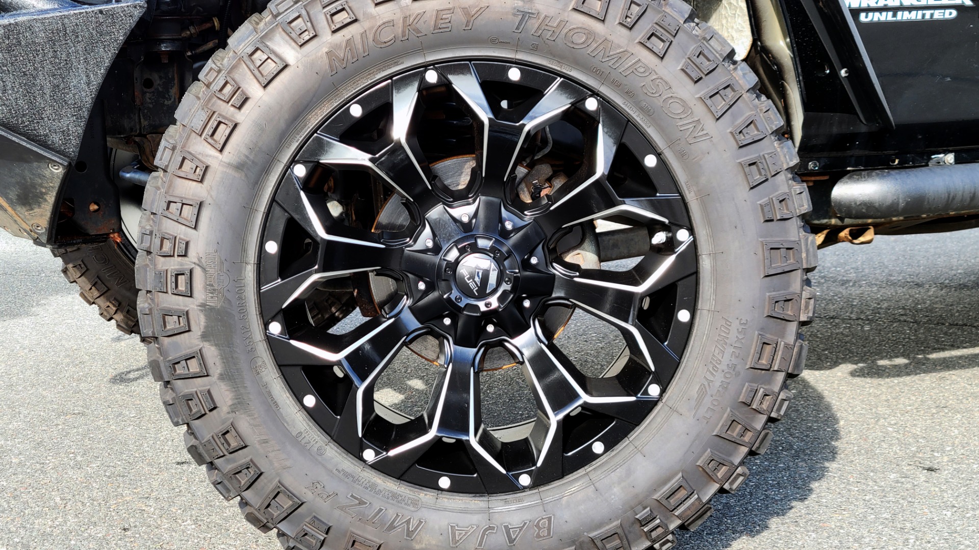 Used 2011 Jeep WRANGLER UNLIMITED SAHARA 4X4 / 3.8L V6 / 4-SPD AUTO / CUSTOM SOUND SYS for sale Sold at Formula Imports in Charlotte NC 28227 8