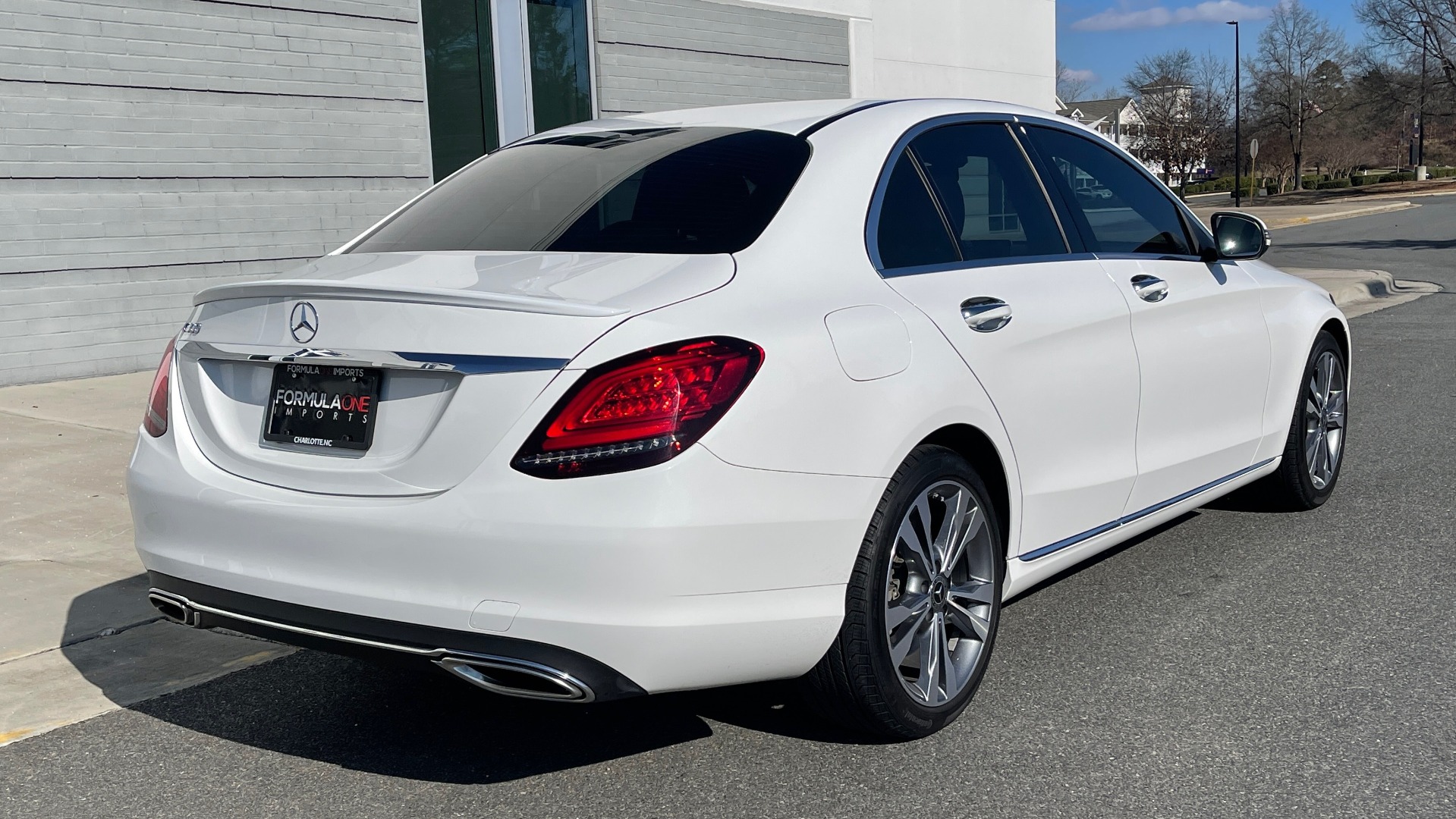 Used 2020 Mercedes-Benz C-CLASS C 300 2.0L SEDAN / RWD / 9-SPD AUTO / HTD STS / REARVIEW for sale $40,995 at Formula Imports in Charlotte NC 28227 21