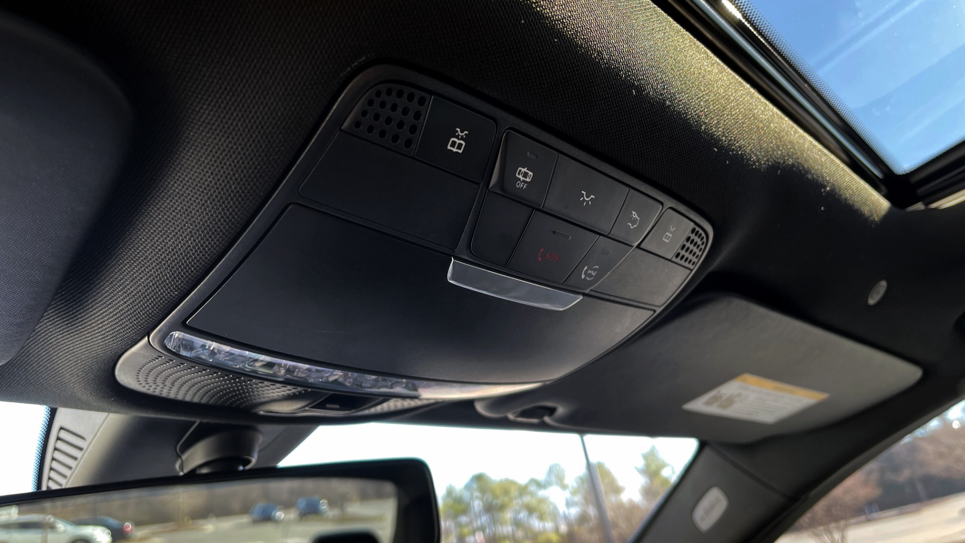 Used 2020 Mercedes-Benz C-CLASS C 300 2.0L SEDAN / RWD / 9-SPD AUTO / HTD STS / REARVIEW for sale Sold at Formula Imports in Charlotte NC 28227 44