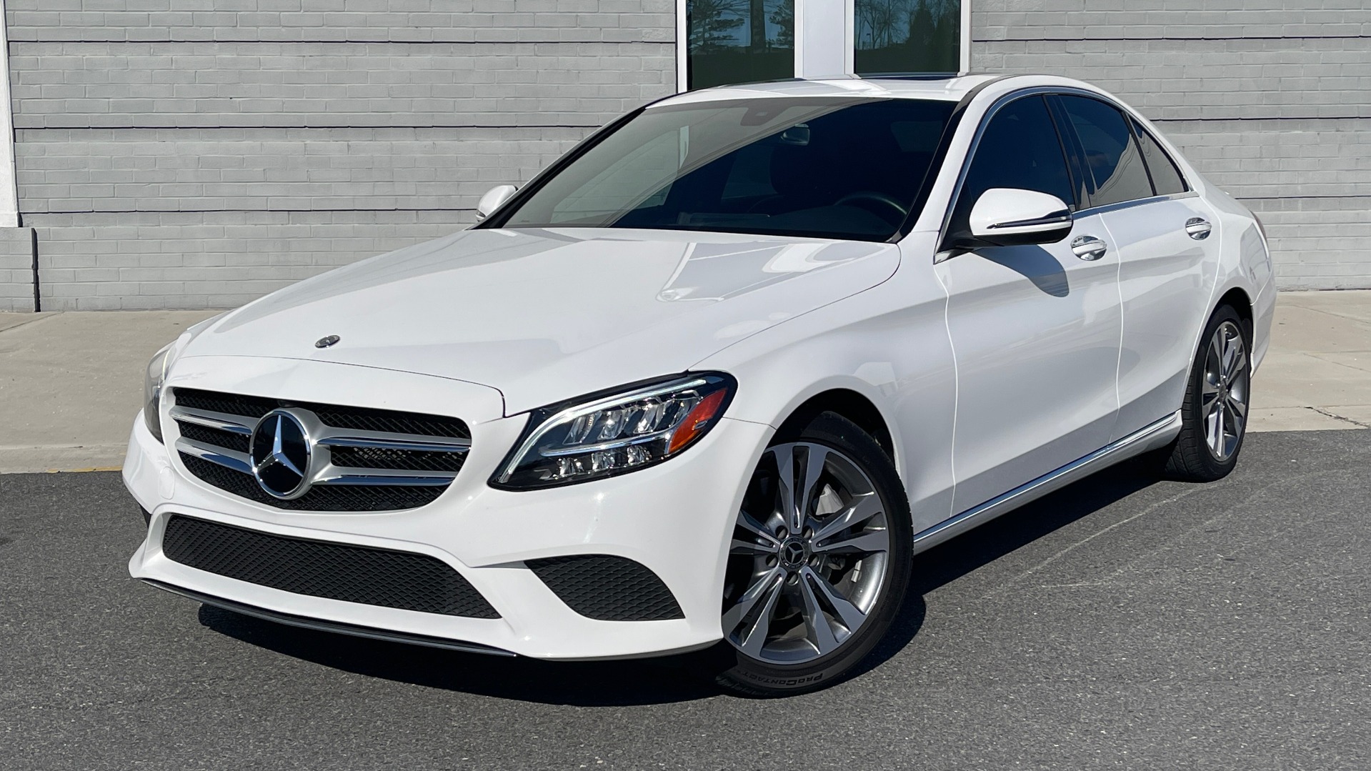 Used 2020 Mercedes-Benz C-CLASS C 300 2.0L SEDAN / RWD / 9-SPD AUTO / HTD STS / REARVIEW for sale $40,995 at Formula Imports in Charlotte NC 28227 1