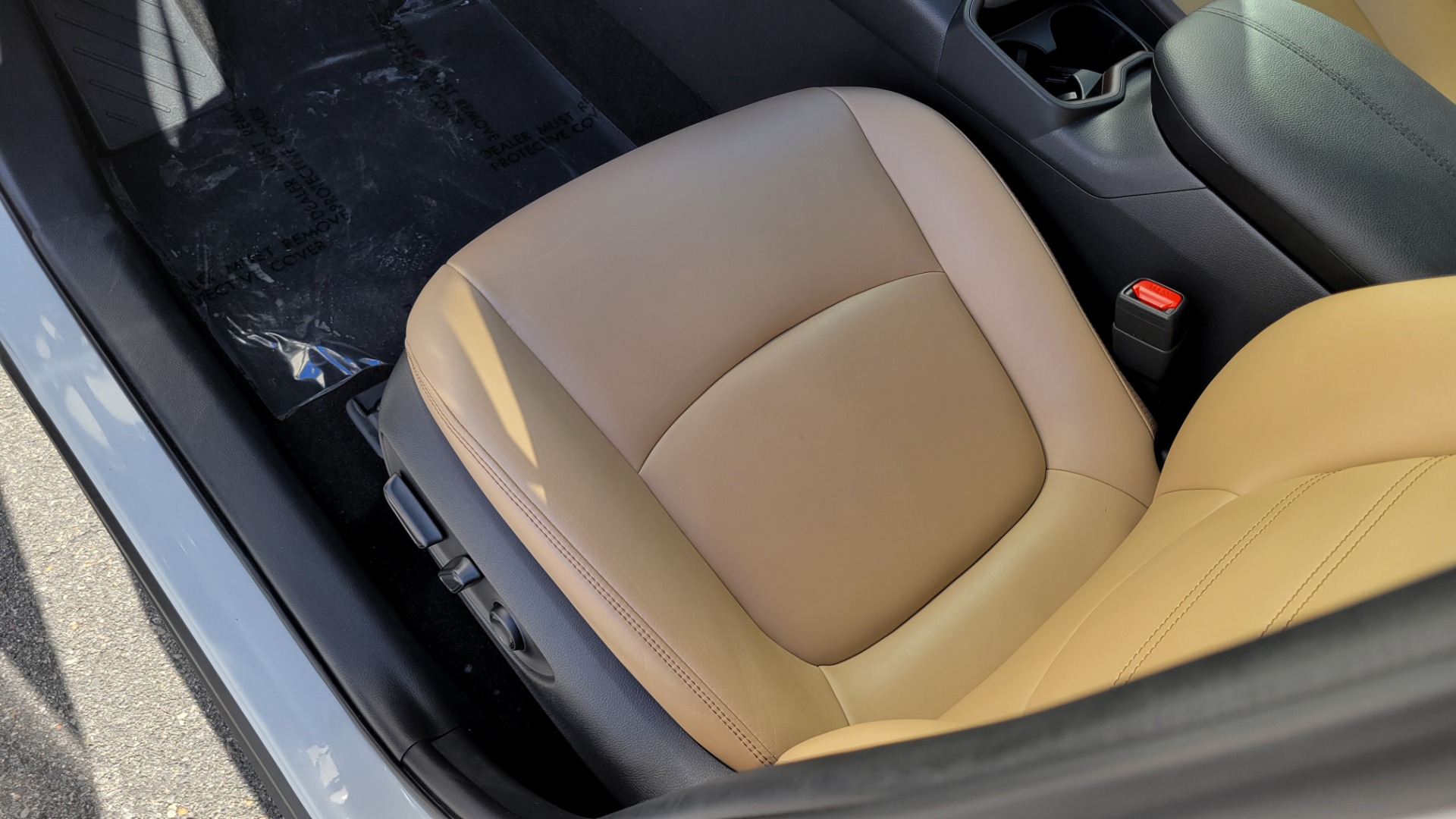 Used 2019 Toyota RAV4 Limited for sale $29,495 at Formula Imports in Charlotte NC 28227 33