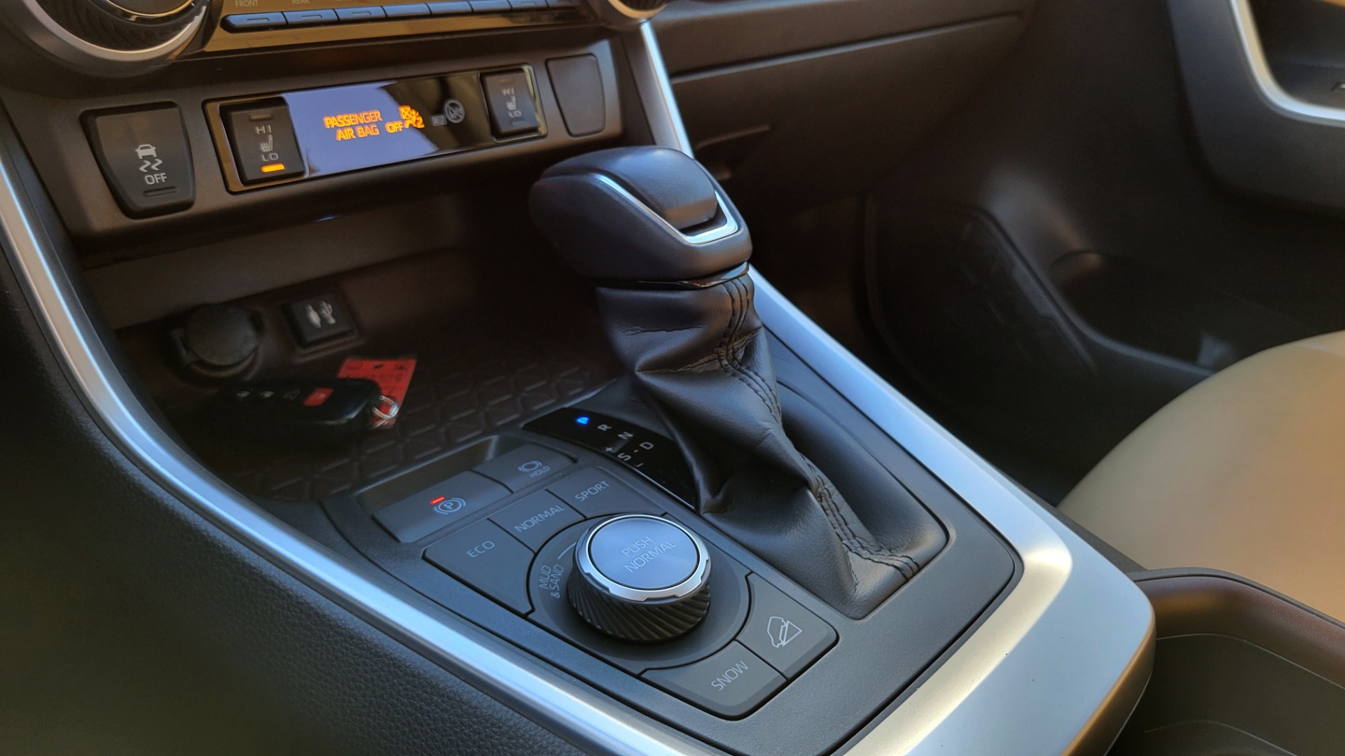 Used 2019 Toyota RAV4 Limited for sale $29,495 at Formula Imports in Charlotte NC 28227 52