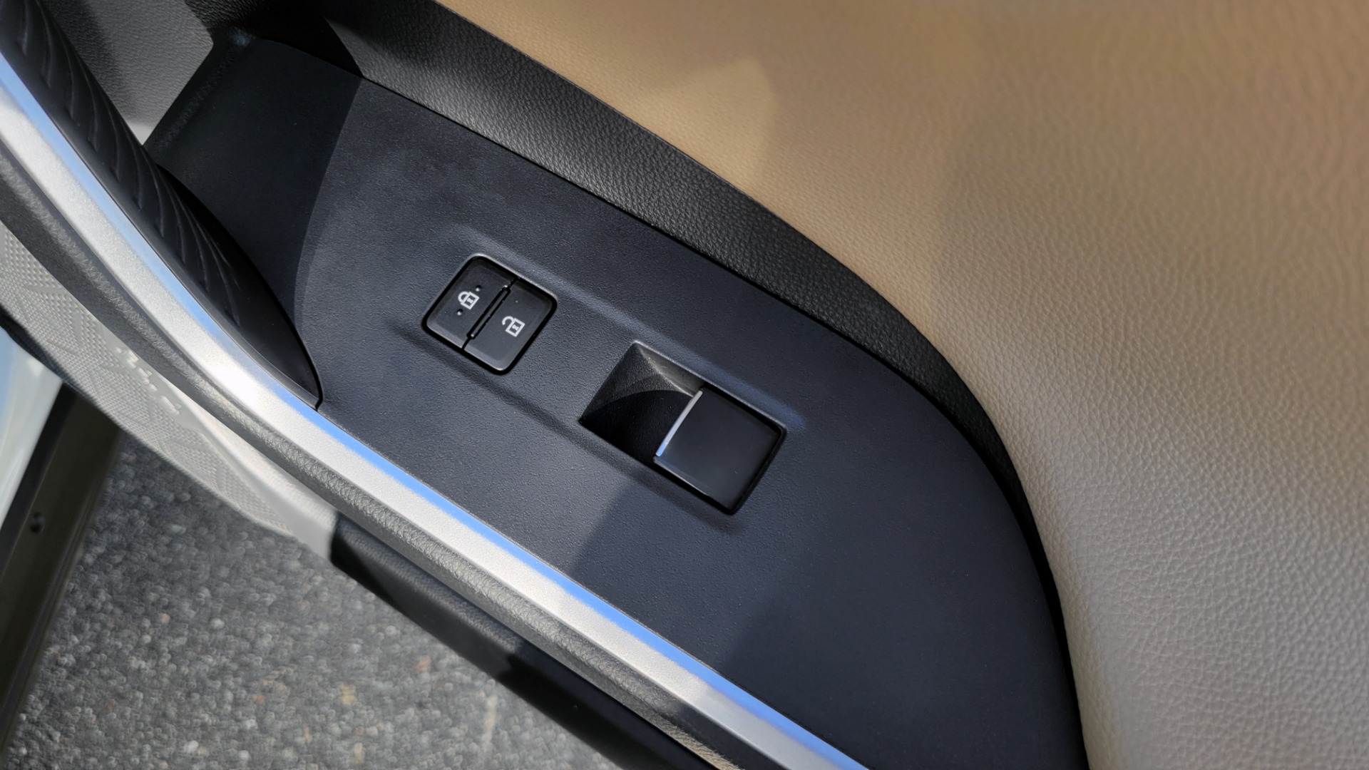 Used 2019 Toyota RAV4 Limited for sale $29,495 at Formula Imports in Charlotte NC 28227 70