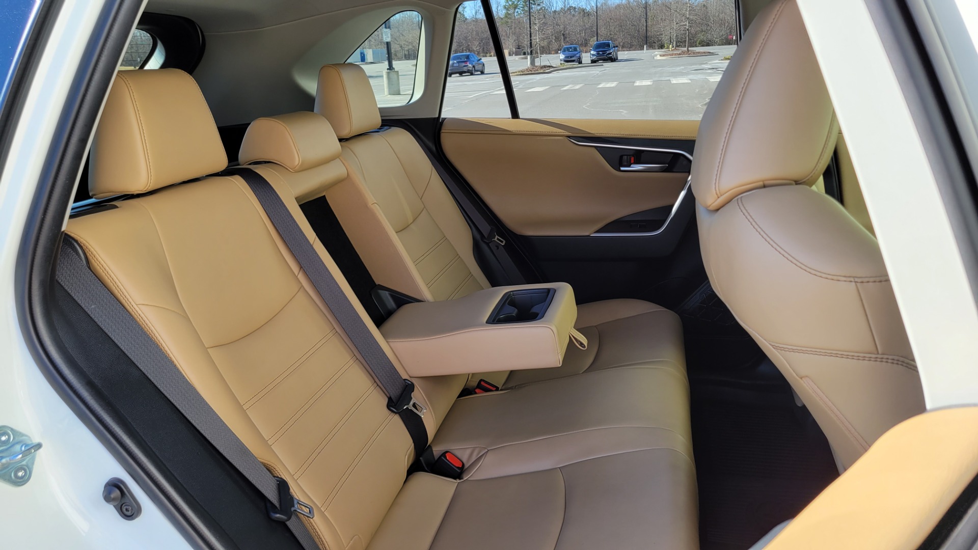 Used 2019 Toyota RAV4 Limited for sale Sold at Formula Imports in Charlotte NC 28227 73