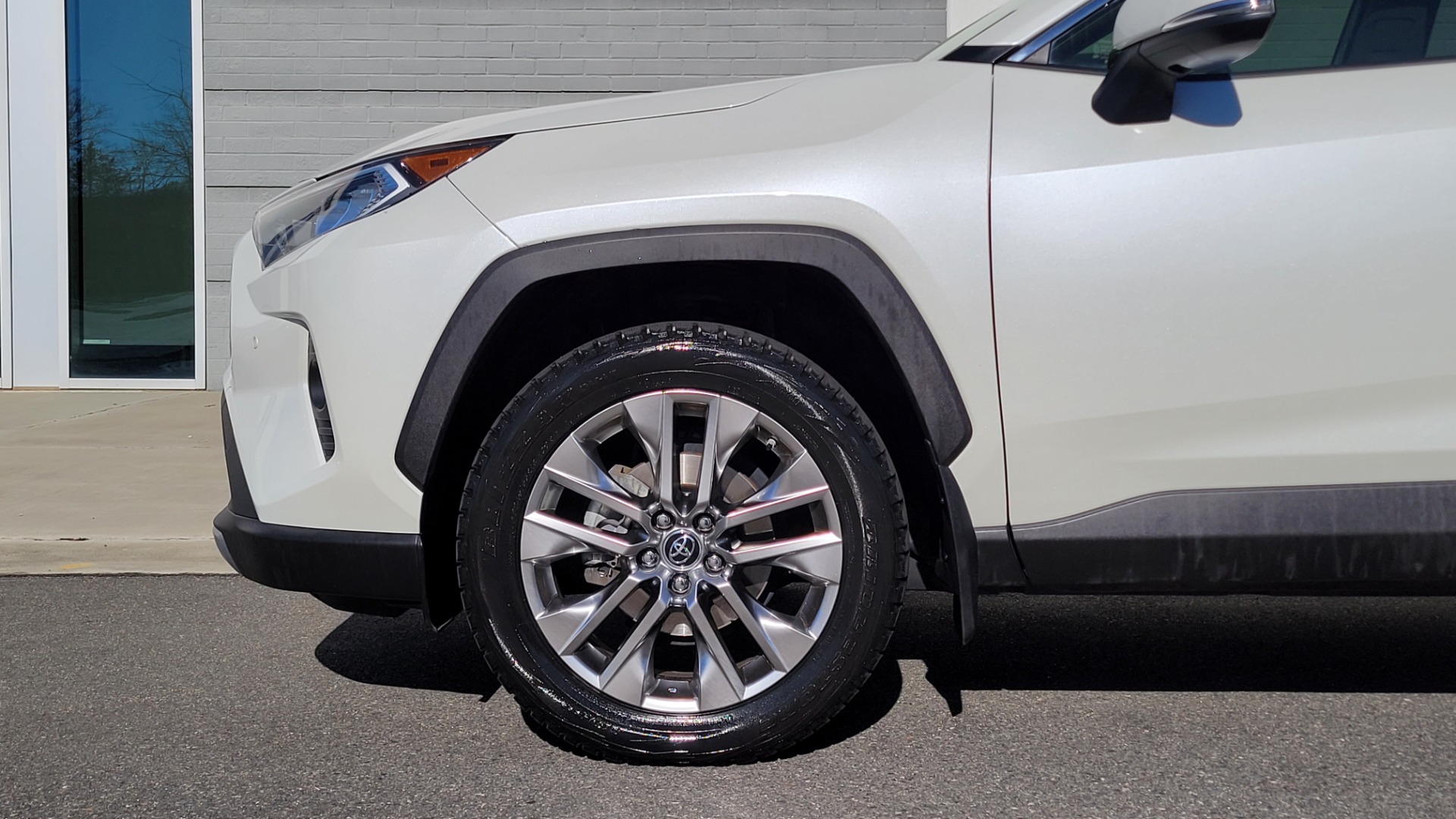 Used 2019 Toyota RAV4 Limited for sale $29,495 at Formula Imports in Charlotte NC 28227 80
