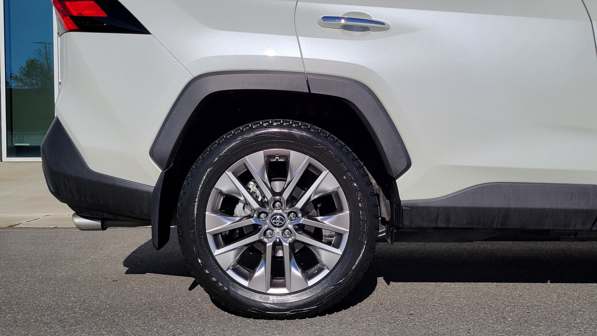 Used 2019 Toyota RAV4 Limited for sale Sold at Formula Imports in Charlotte NC 28227 82