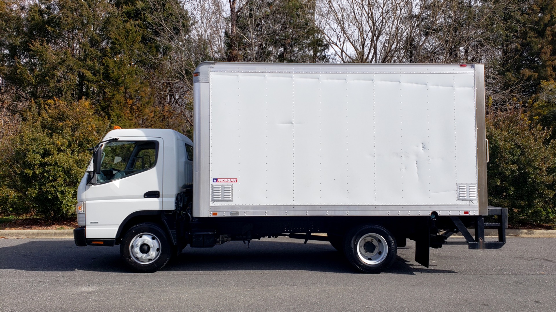 Used 2013 Mitsubishi FUSO FEC72S CARGO VAN / DUAL REAR WHEELS / CLEAN / LOW MILES for sale Sold at Formula Imports in Charlotte NC 28227 2