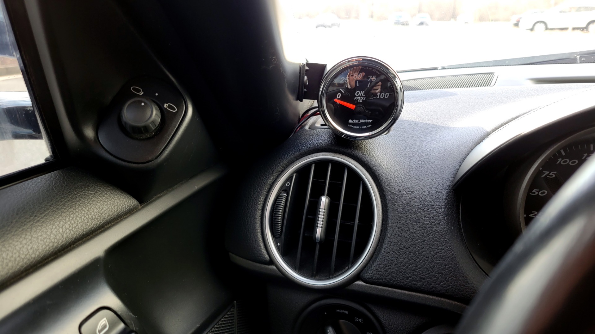 Used 2007 Porsche CAYMAN COUPE 2.7L / 5-SPD MANUAL / HTD STS / AIR COND / JL AUDIO / BORLA EXH for sale Sold at Formula Imports in Charlotte NC 28227 11