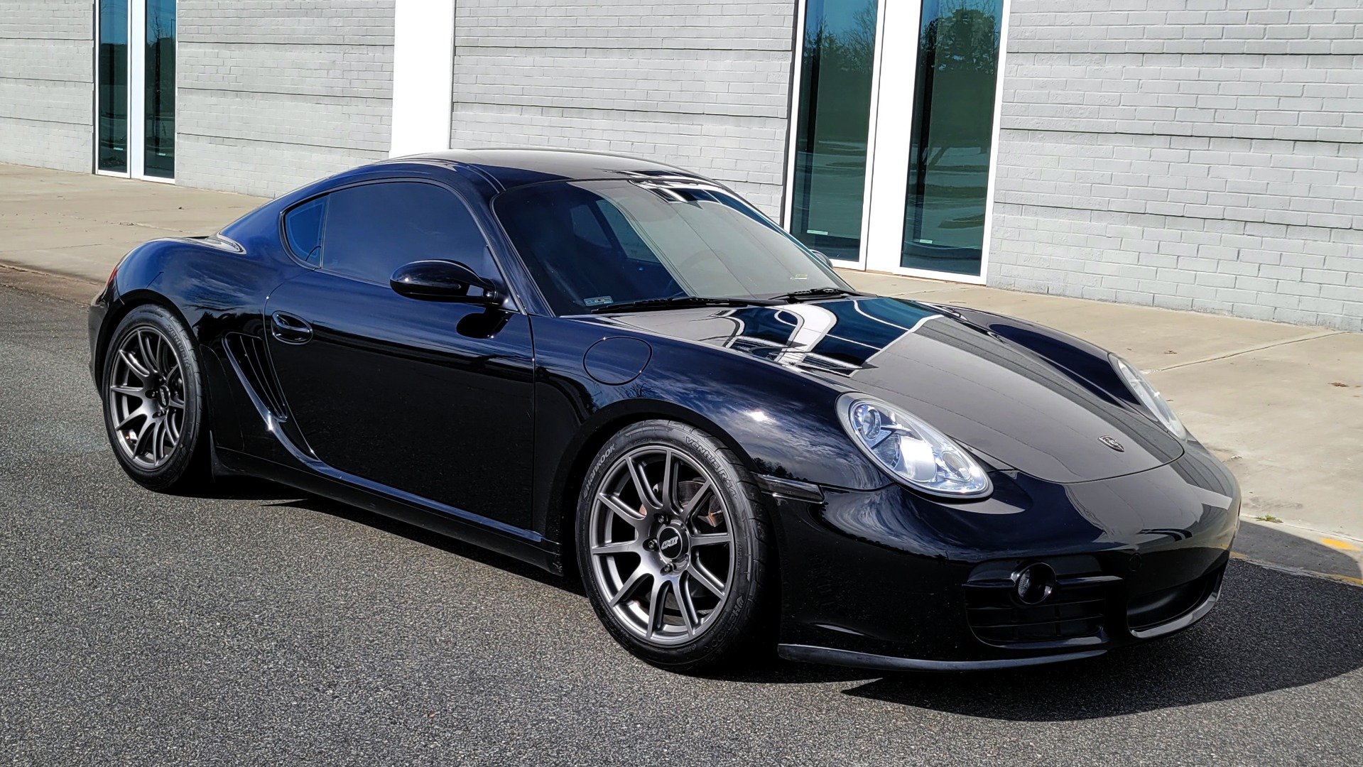 Used 2007 Porsche CAYMAN COUPE 2.7L / 5-SPD MANUAL / HTD STS / AIR COND / JL AUDIO / BORLA EXH for sale Sold at Formula Imports in Charlotte NC 28227 15