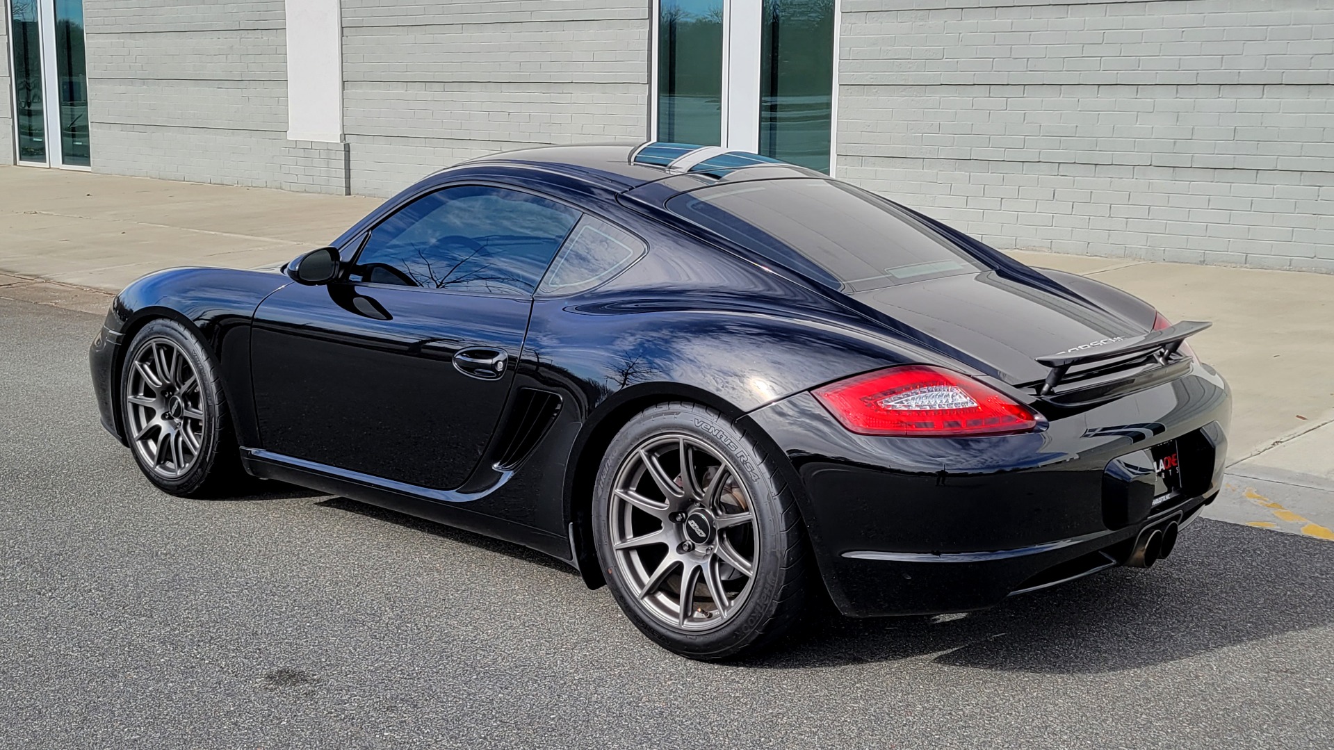 Used 2007 Porsche CAYMAN COUPE 2.7L / 5-SPD MANUAL / HTD STS / AIR COND / JL AUDIO / BORLA EXH for sale Sold at Formula Imports in Charlotte NC 28227 6