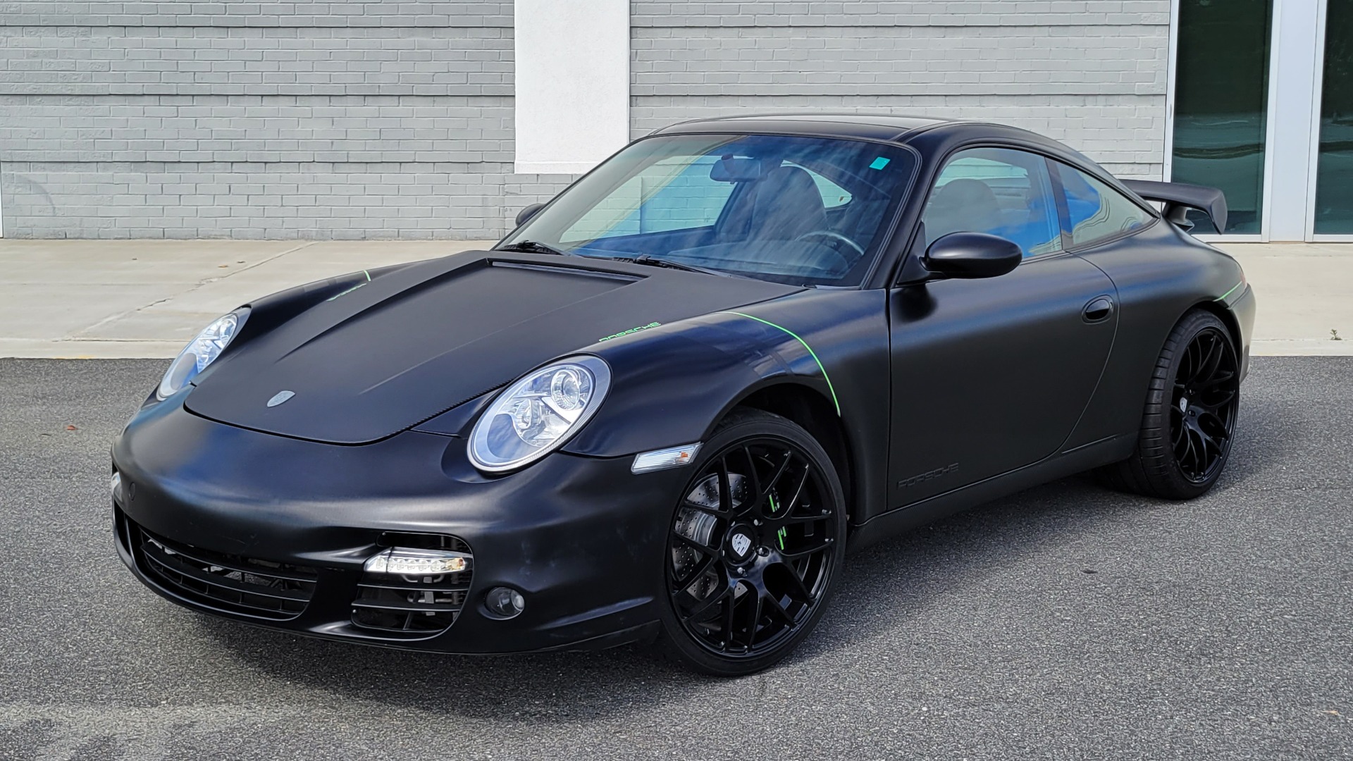 Used 2004 Porsche 911 TARGA COUPE / 6-SPD MAN / BOSE SOUND / HTD STS / XENON HEADLAMPS for sale Sold at Formula Imports in Charlotte NC 28227 4