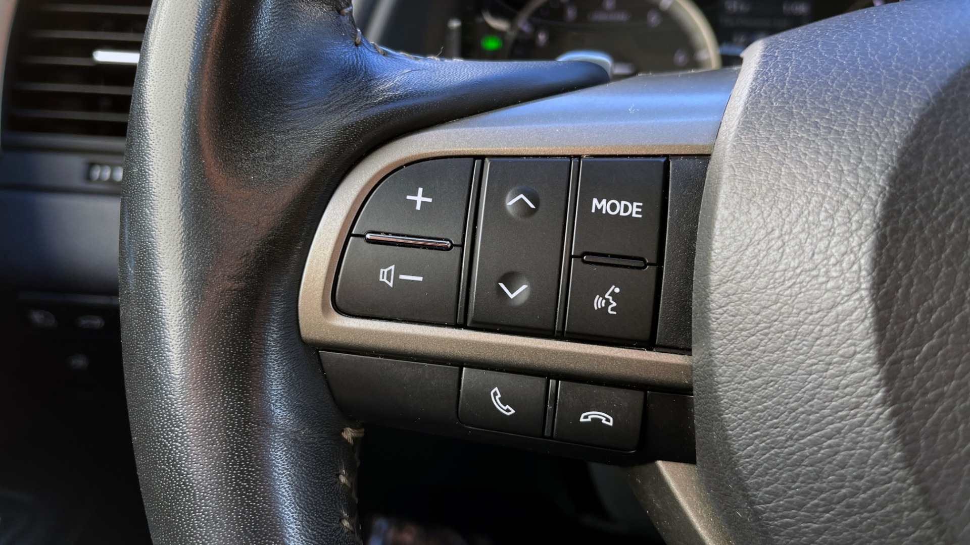 Used 2020 Lexus RX 350 PREMIUM 3.5L SUV / SUNROOF / TOW PREP / VENT STS / REARVIEW for sale Sold at Formula Imports in Charlotte NC 28227 15