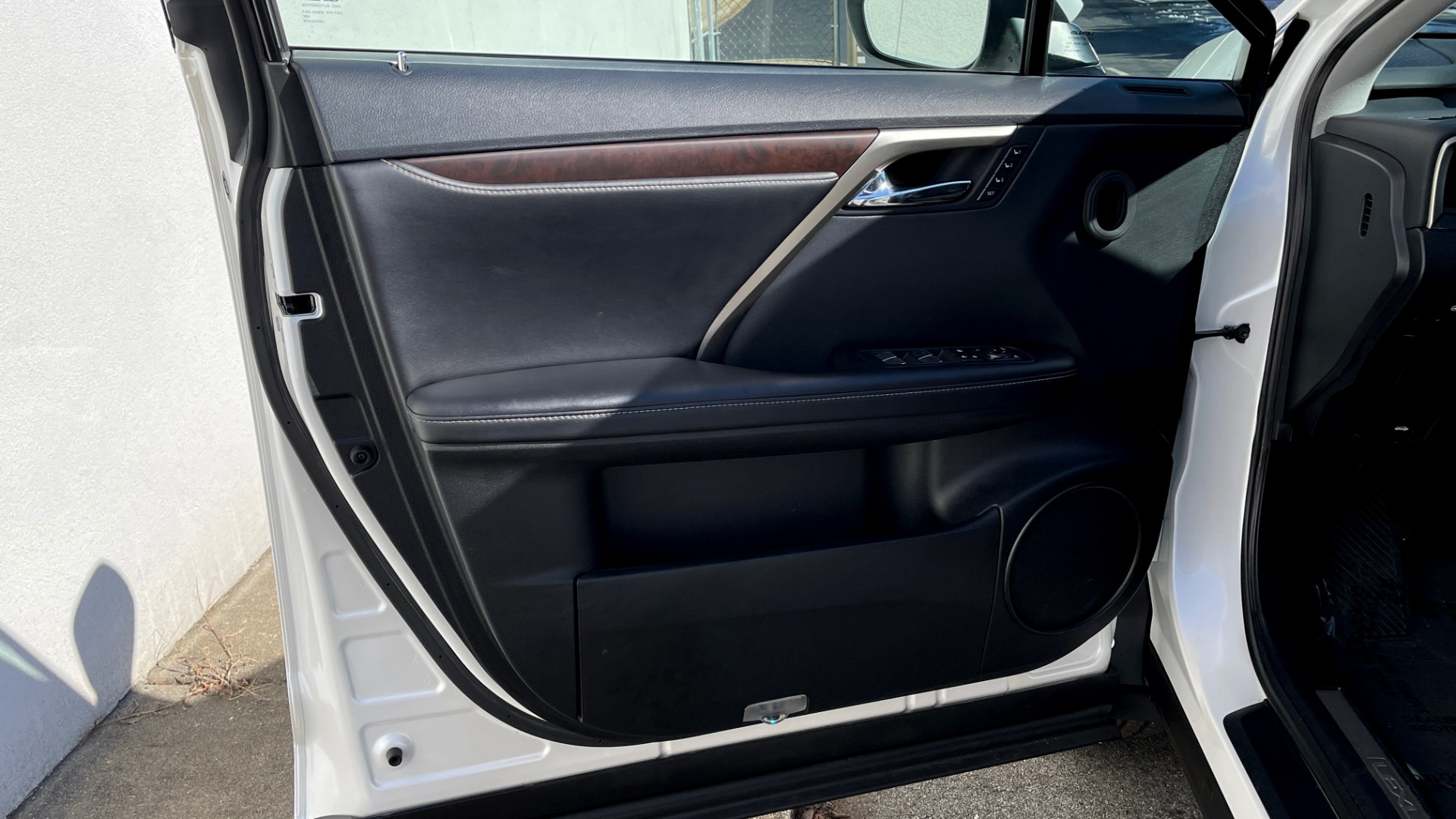 Used 2020 Lexus RX 350 PREMIUM 3.5L SUV / SUNROOF / TOW PREP / VENT STS / REARVIEW for sale Sold at Formula Imports in Charlotte NC 28227 9