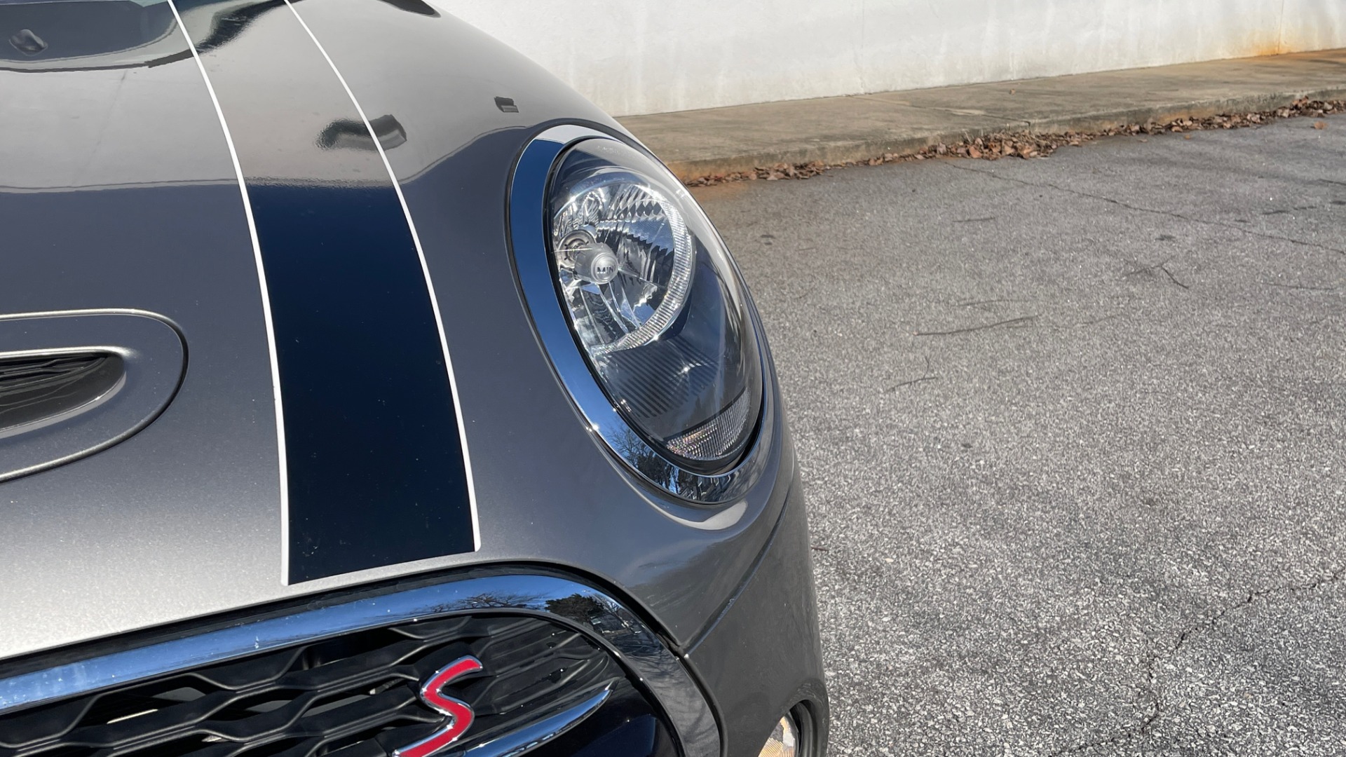 Used 2019 MINI Hardtop 2 Door Cooper S for sale Sold at Formula Imports in Charlotte NC 28227 14