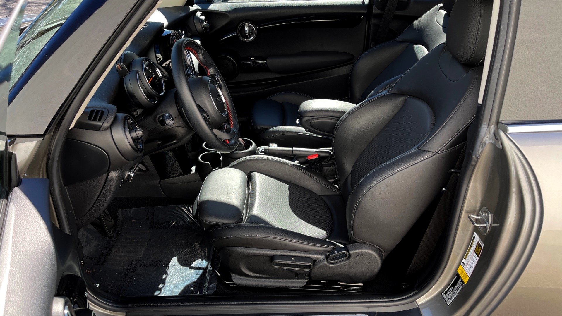 Used 2019 MINI Hardtop 2 Door Cooper S for sale Sold at Formula Imports in Charlotte NC 28227 26
