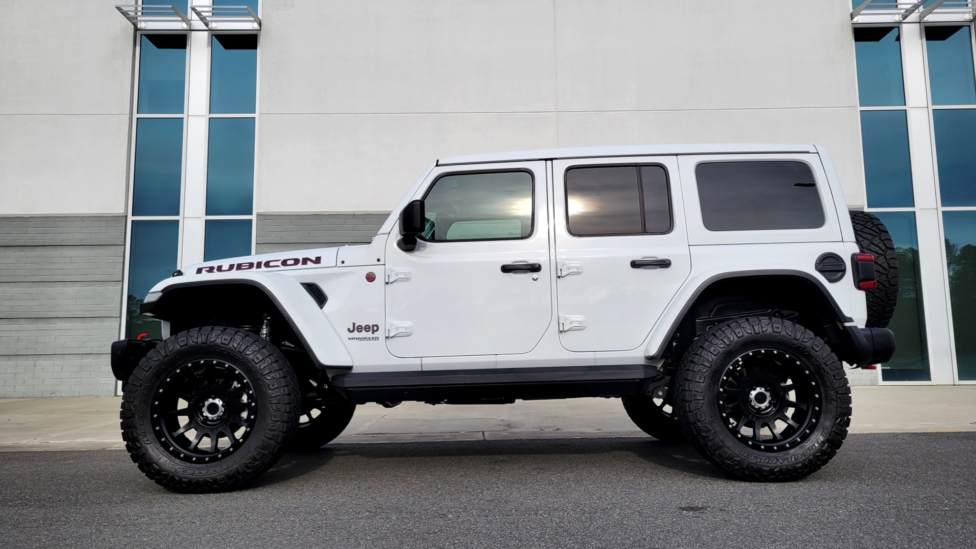 Used 2021 Jeep WRANGLER UNLIMITED RUBICON 4X4 / 2.0L TURBO / AUTO / LIFTED / CLD WTHR for sale $61,995 at Formula Imports in Charlotte NC 28227 3