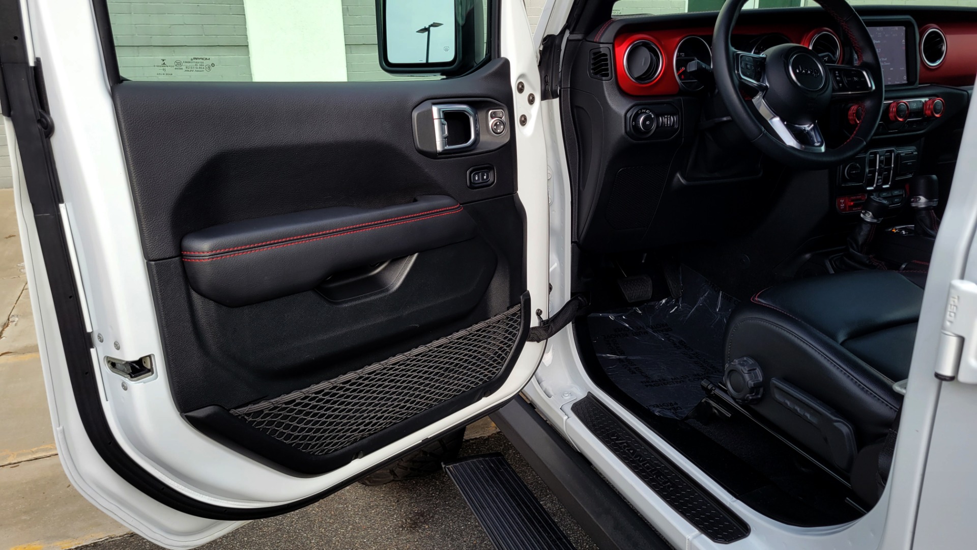 Used 2021 Jeep WRANGLER UNLIMITED RUBICON 4X4 / 2.0L TURBO / AUTO / LIFTED / CLD WTHR for sale $61,995 at Formula Imports in Charlotte NC 28227 50