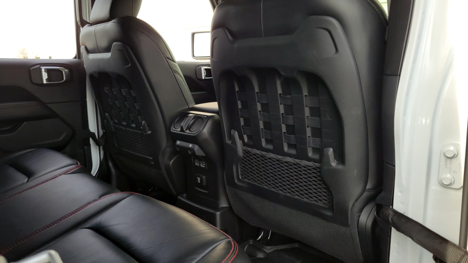 Used 2021 Jeep WRANGLER UNLIMITED RUBICON 4X4 / 2.0L TURBO / AUTO / LIFTED / CLD WTHR for sale $61,995 at Formula Imports in Charlotte NC 28227 77