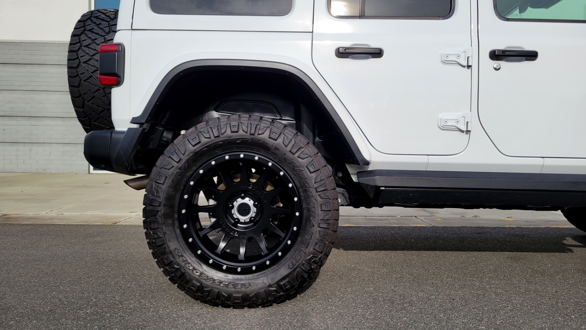 Used 2021 Jeep WRANGLER UNLIMITED RUBICON 4X4 / 2.0L TURBO / AUTO / LIFTED / CLD WTHR for sale $61,995 at Formula Imports in Charlotte NC 28227 89