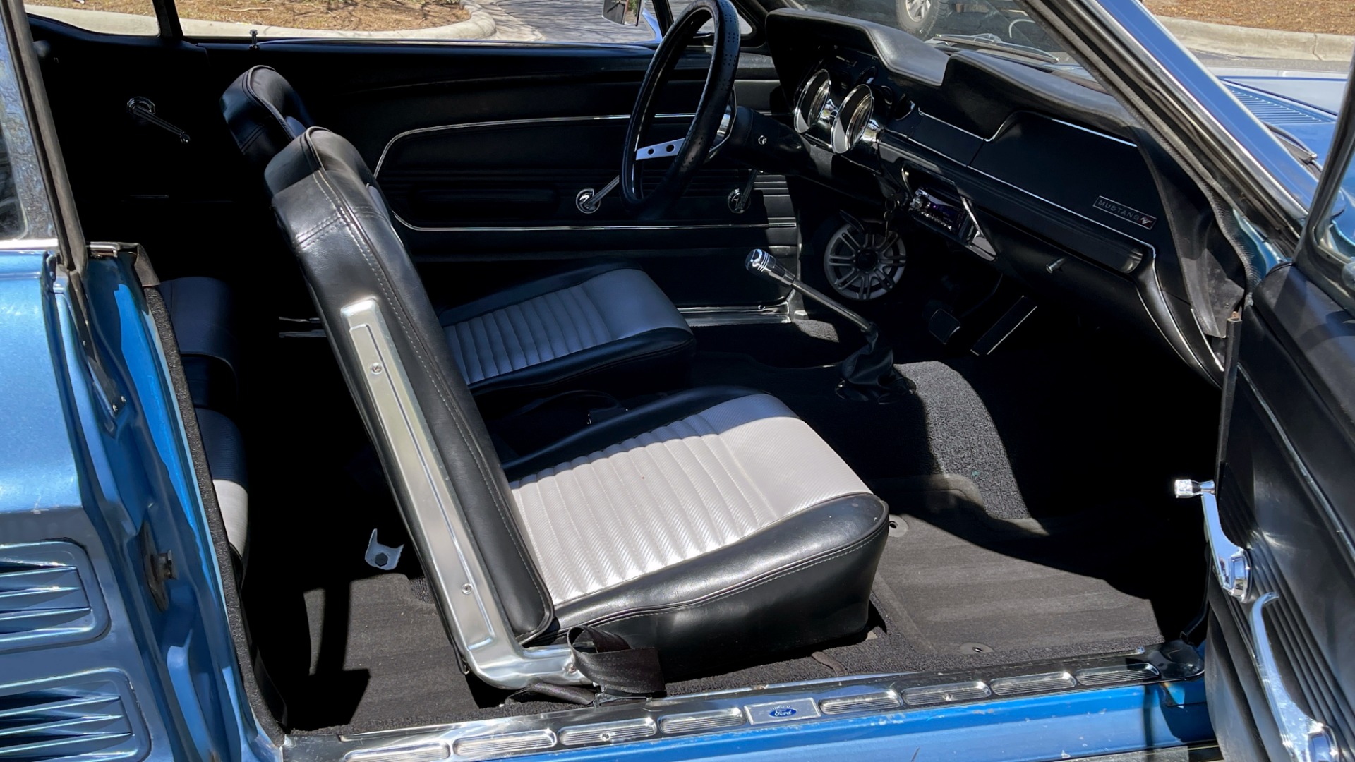 Used 1967 Ford MUSTANG CONVERTIBLE / 3.3L TRHIFTPOWER-6 / 3-SPEED MANUAL for sale Sold at Formula Imports in Charlotte NC 28227 76