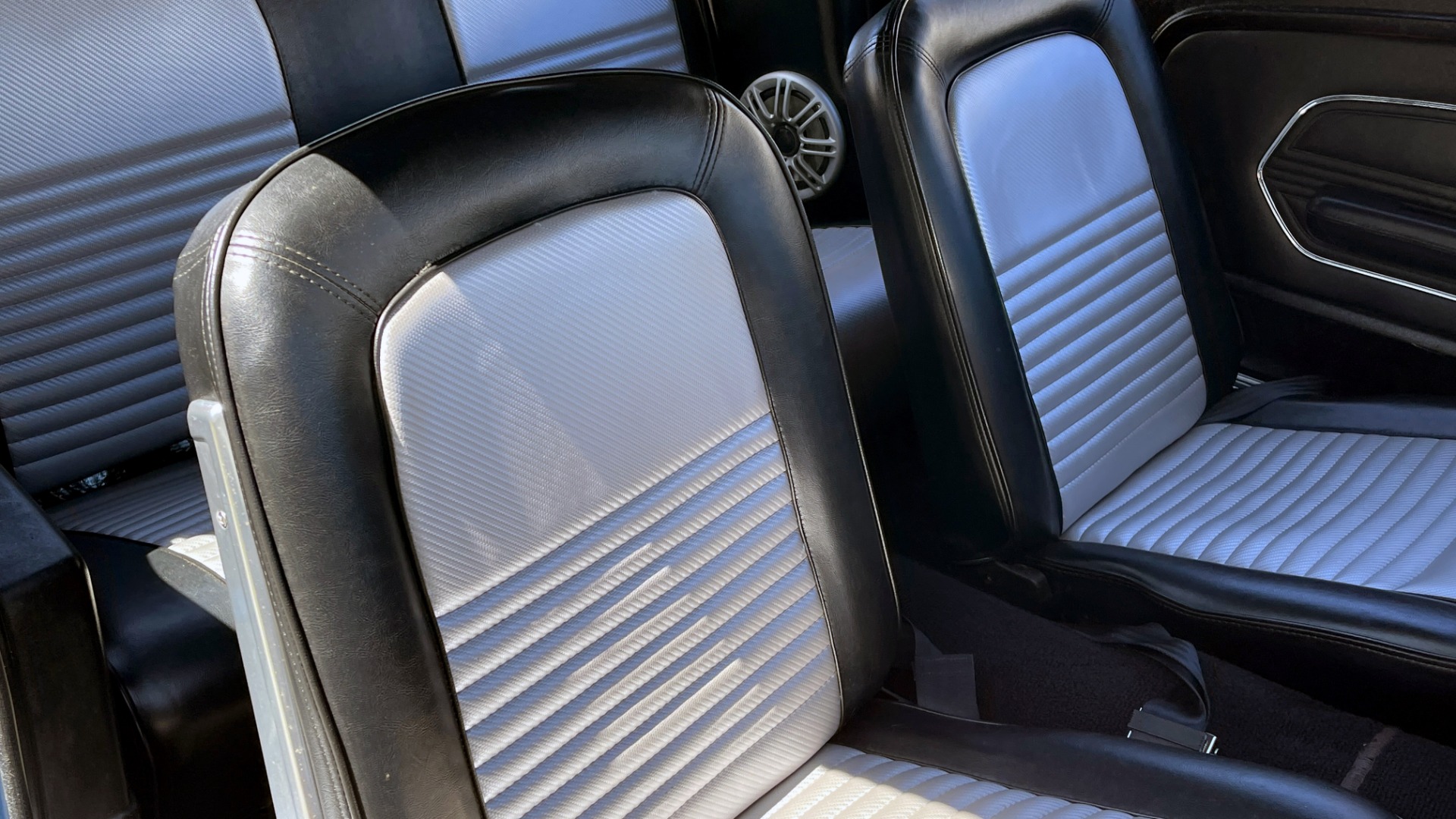 Used 1967 Ford MUSTANG CONVERTIBLE / 3.3L TRHIFTPOWER-6 / 3-SPEED MANUAL for sale $24,999 at Formula Imports in Charlotte NC 28227 77
