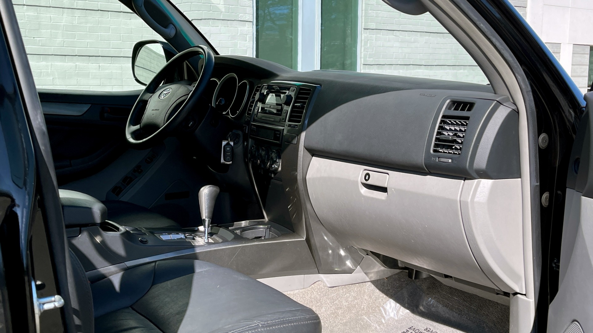 Used 2007 Toyota 4RUNNER SR5 SPORT EDITION / 4.0L V6 / 5-SPD AUTO / JBL AUDIO / HOMELINK for sale Sold at Formula Imports in Charlotte NC 28227 52