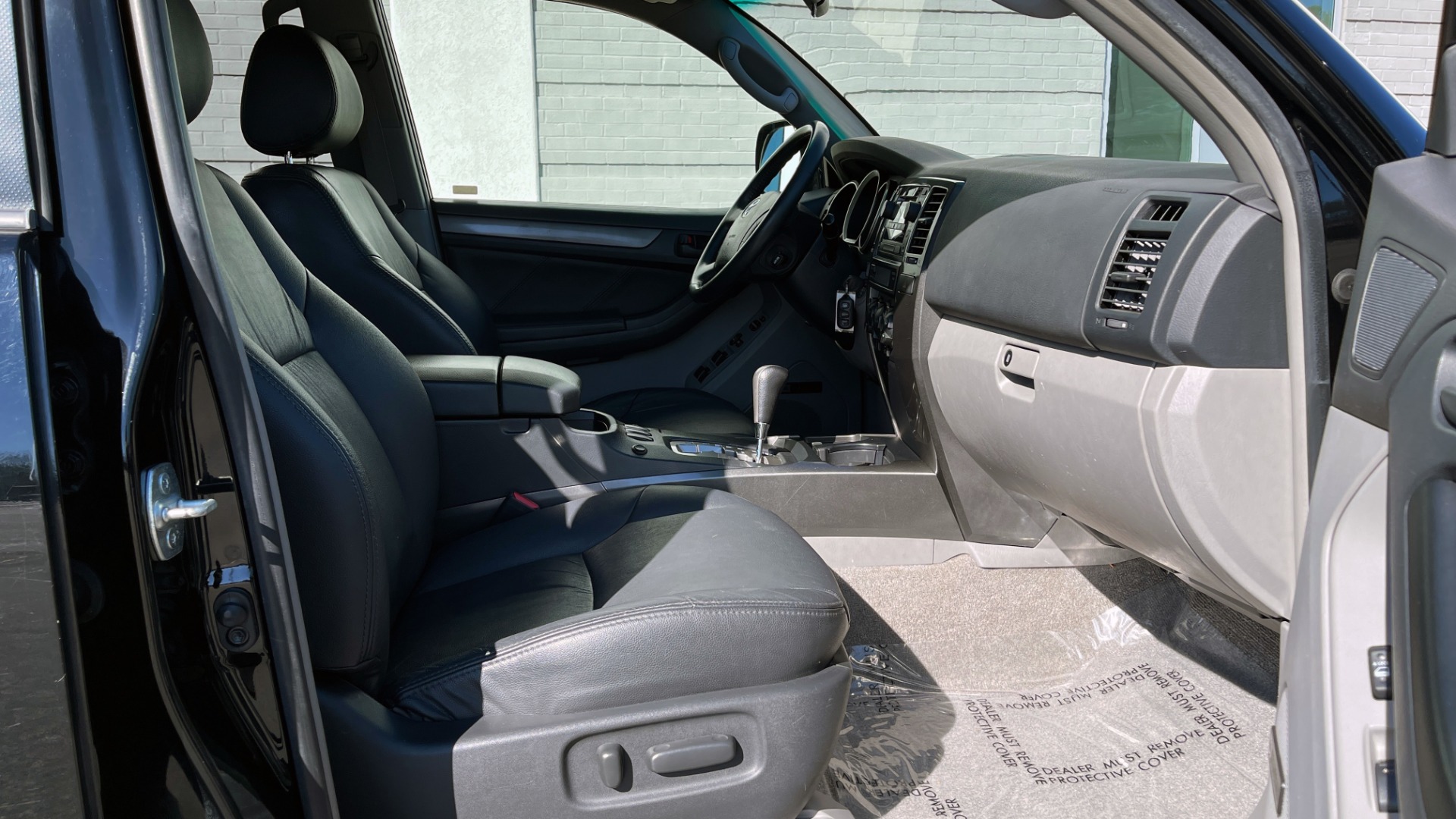 Used 2007 Toyota 4RUNNER SR5 SPORT EDITION / 4.0L V6 / 5-SPD AUTO / JBL AUDIO / HOMELINK for sale Sold at Formula Imports in Charlotte NC 28227 53
