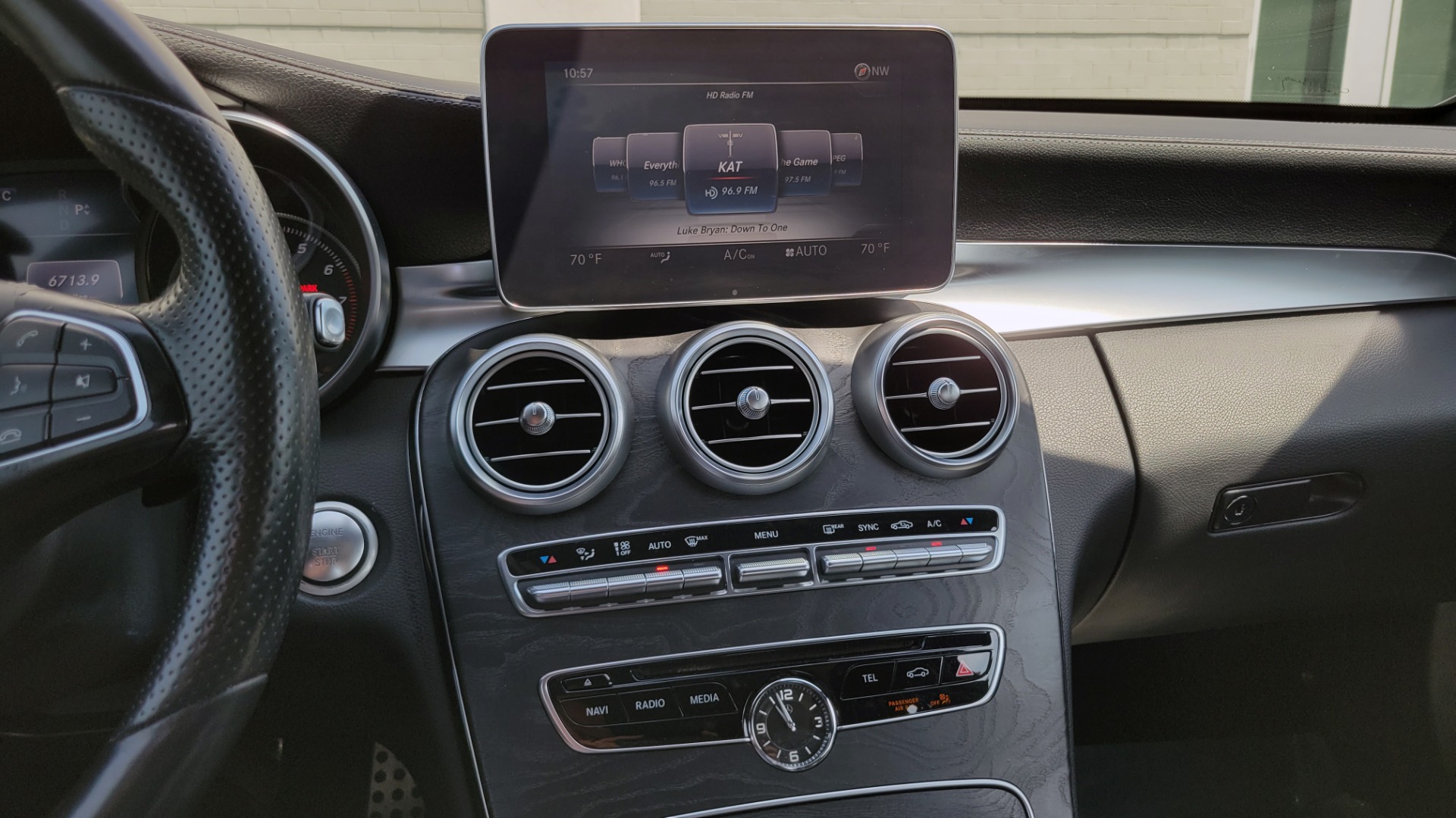 Used 2016 Mercedes-Benz C-CLASS C 300 PREMIUM 2 / SPORT / PANO-ROOF / BSA / HTD STS / MULTIMEDIA for sale Sold at Formula Imports in Charlotte NC 28227 48