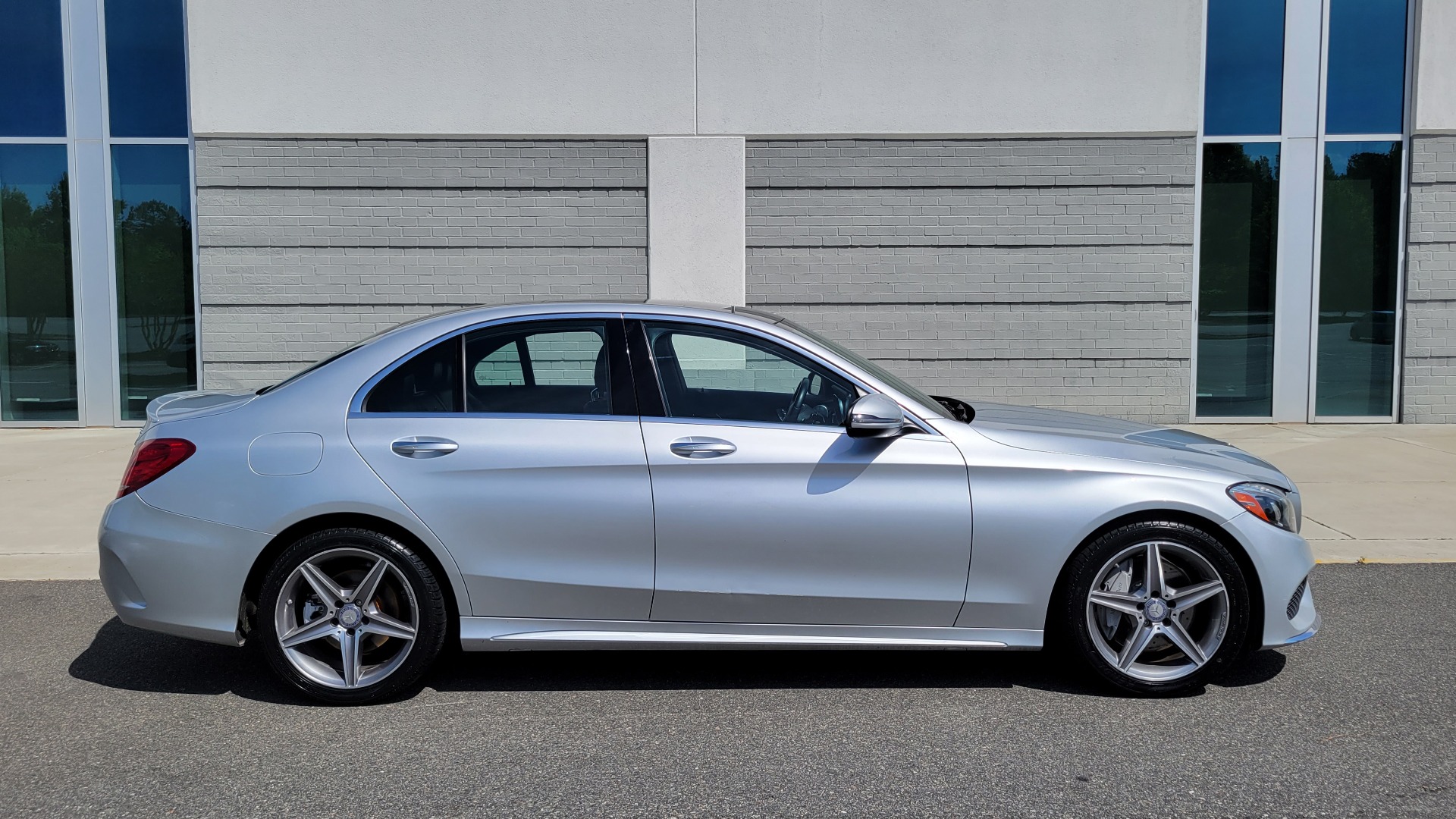 Used 2016 Mercedes-Benz C-CLASS C 300 PREMIUM 2 / SPORT / PANO-ROOF / BSA / HTD STS / MULTIMEDIA for sale Sold at Formula Imports in Charlotte NC 28227 9