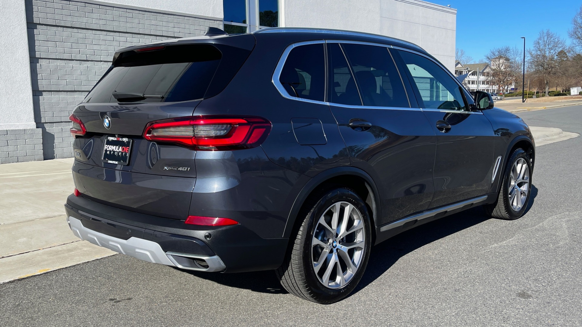 Used 2019 BMW X5 XDRIVE40I PREM 2 PKG / CONV PKG / HUD / WIFI / SUNROOF / REARVIEW for sale Sold at Formula Imports in Charlotte NC 28227 5