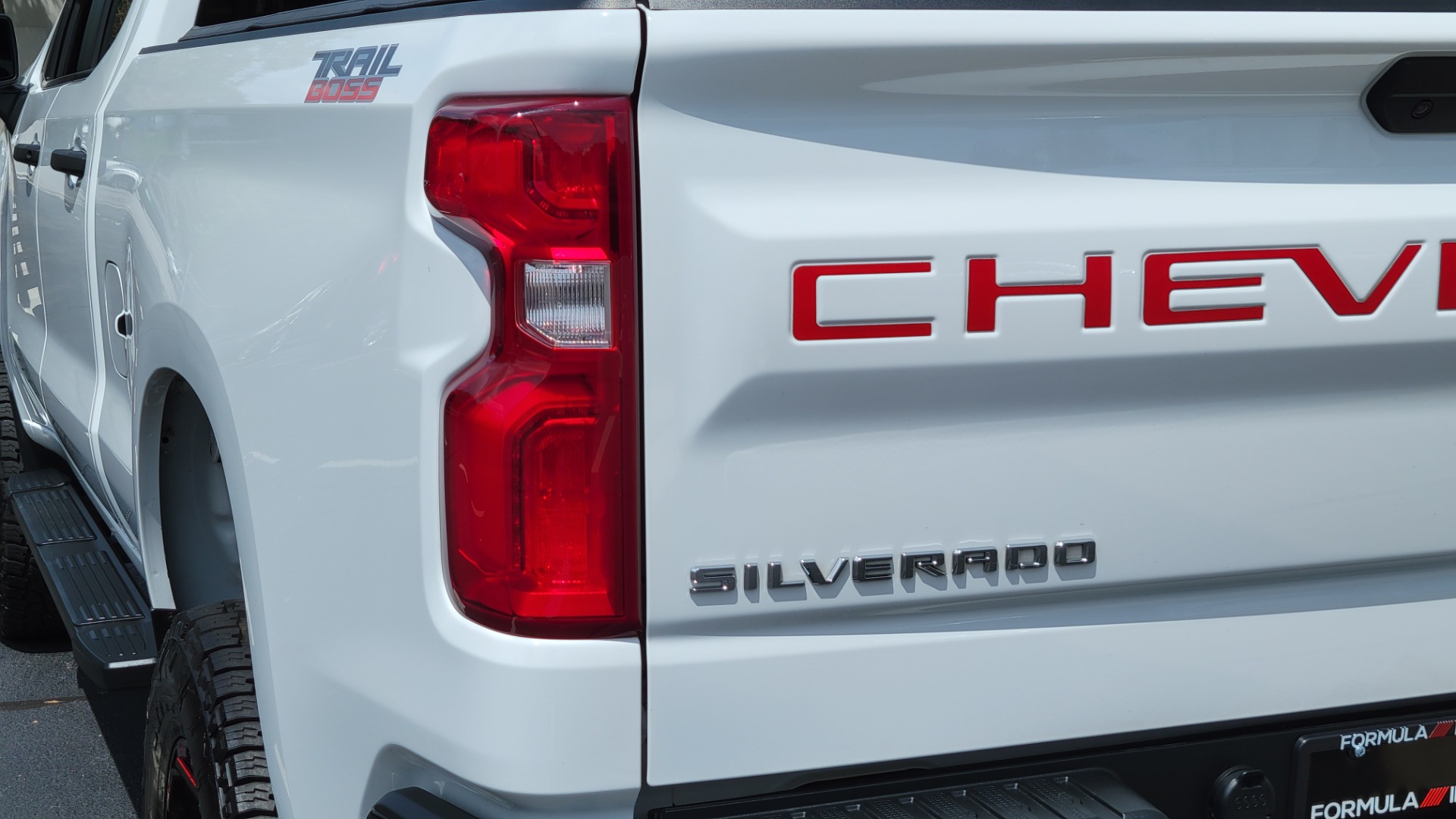 Used 2020 Chevrolet SILVERADO 1500 CUSTOM TRAIL BOSS 4X4 5.3L / REMOTE START / WIFI / REARVIEW for sale Sold at Formula Imports in Charlotte NC 28227 31