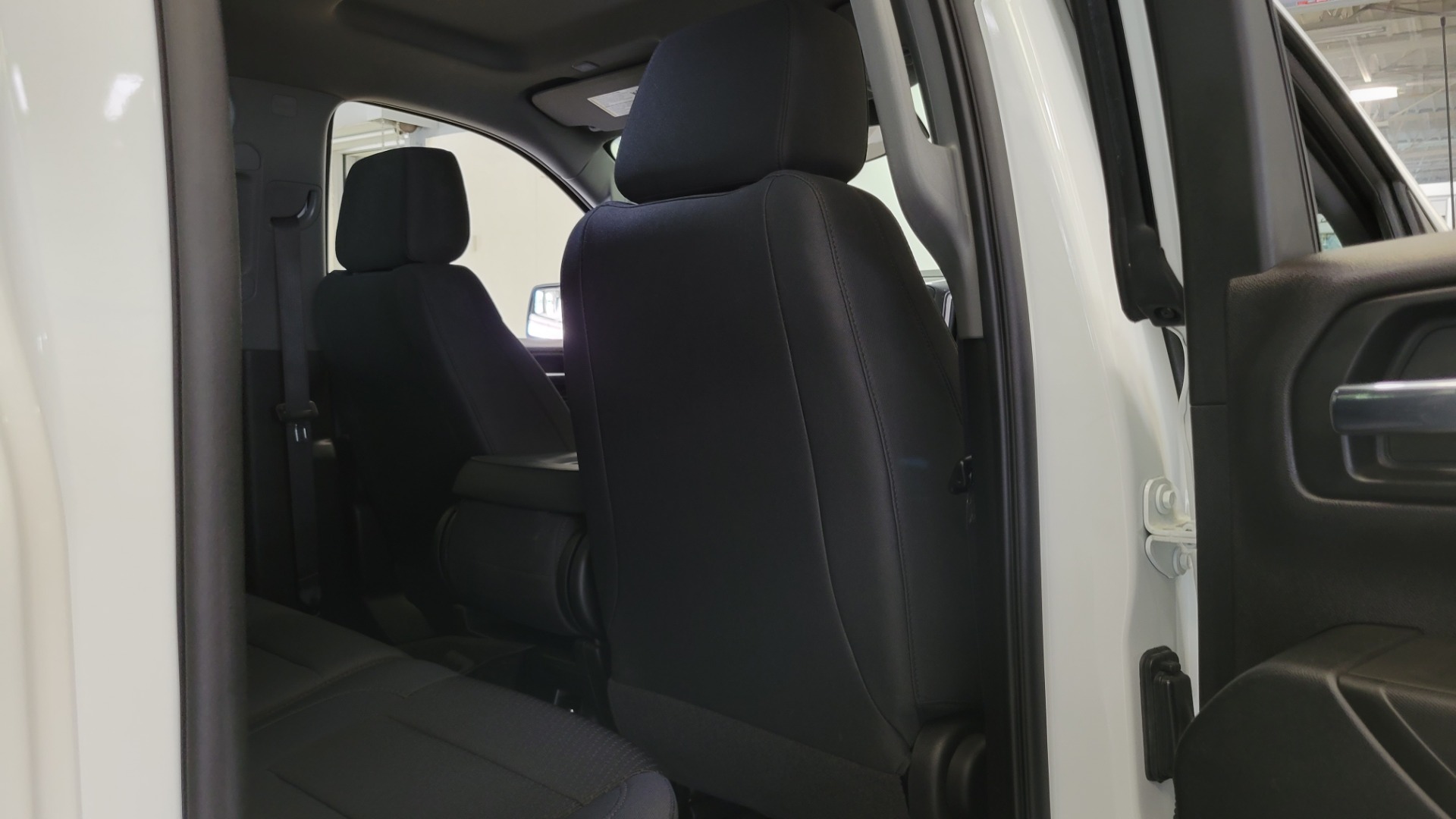 Used 2020 Chevrolet SILVERADO 1500 CUSTOM TRAIL BOSS 4X4 5.3L / REMOTE START / WIFI / REARVIEW for sale Sold at Formula Imports in Charlotte NC 28227 77