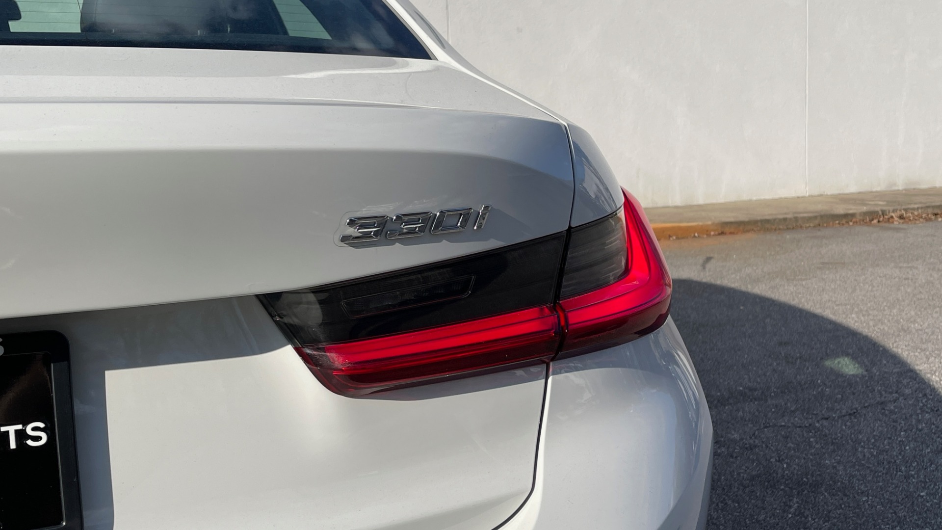 Used 2020 BMW 3 SERIES 330I 2.0L SEDAN / CONV PKG / ACT DRV ASST / BLIND SPOT / SUNROOF for sale Sold at Formula Imports in Charlotte NC 28227 18