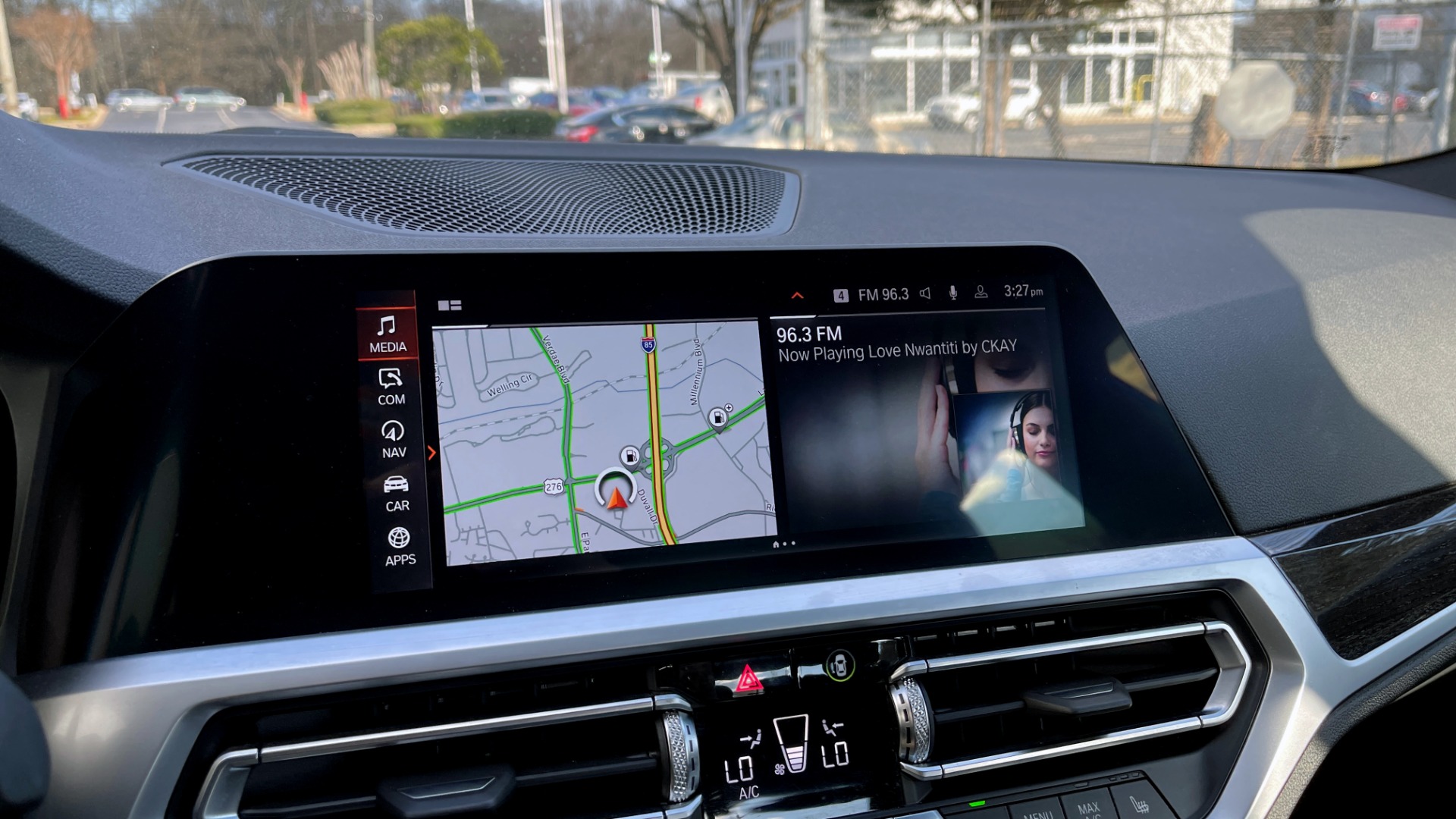 Used 2020 BMW 3 SERIES 330I 2.0L SEDAN / CONV PKG / ACT DRV ASST / BLIND SPOT / SUNROOF for sale Sold at Formula Imports in Charlotte NC 28227 33