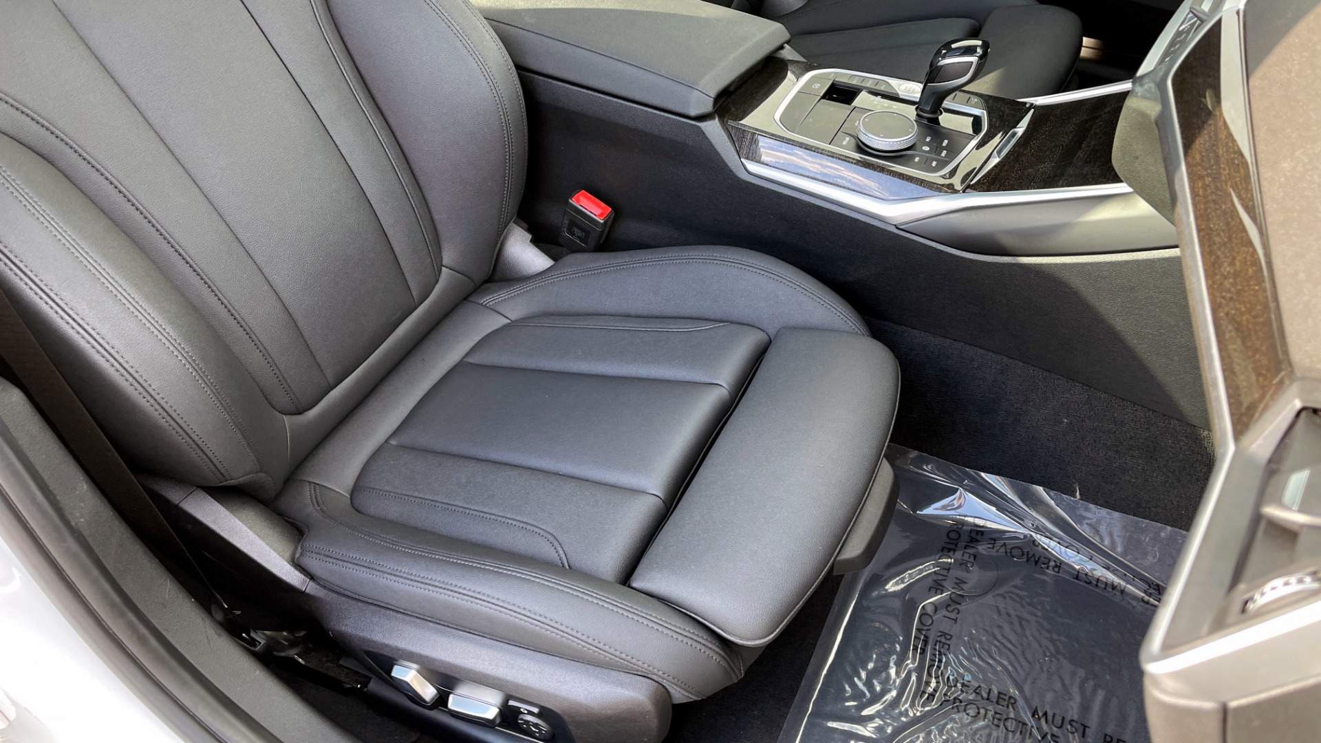 Used 2020 BMW 3 SERIES 330I 2.0L SEDAN / CONV PKG / ACT DRV ASST / BLIND SPOT / SUNROOF for sale Sold at Formula Imports in Charlotte NC 28227 55