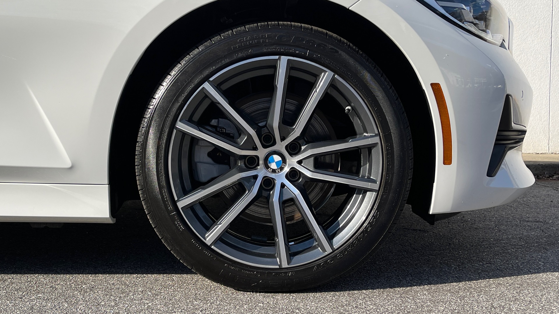 Used 2020 BMW 3 SERIES 330I 2.0L SEDAN / CONV PKG / ACT DRV ASST / BLIND SPOT / SUNROOF for sale Sold at Formula Imports in Charlotte NC 28227 59