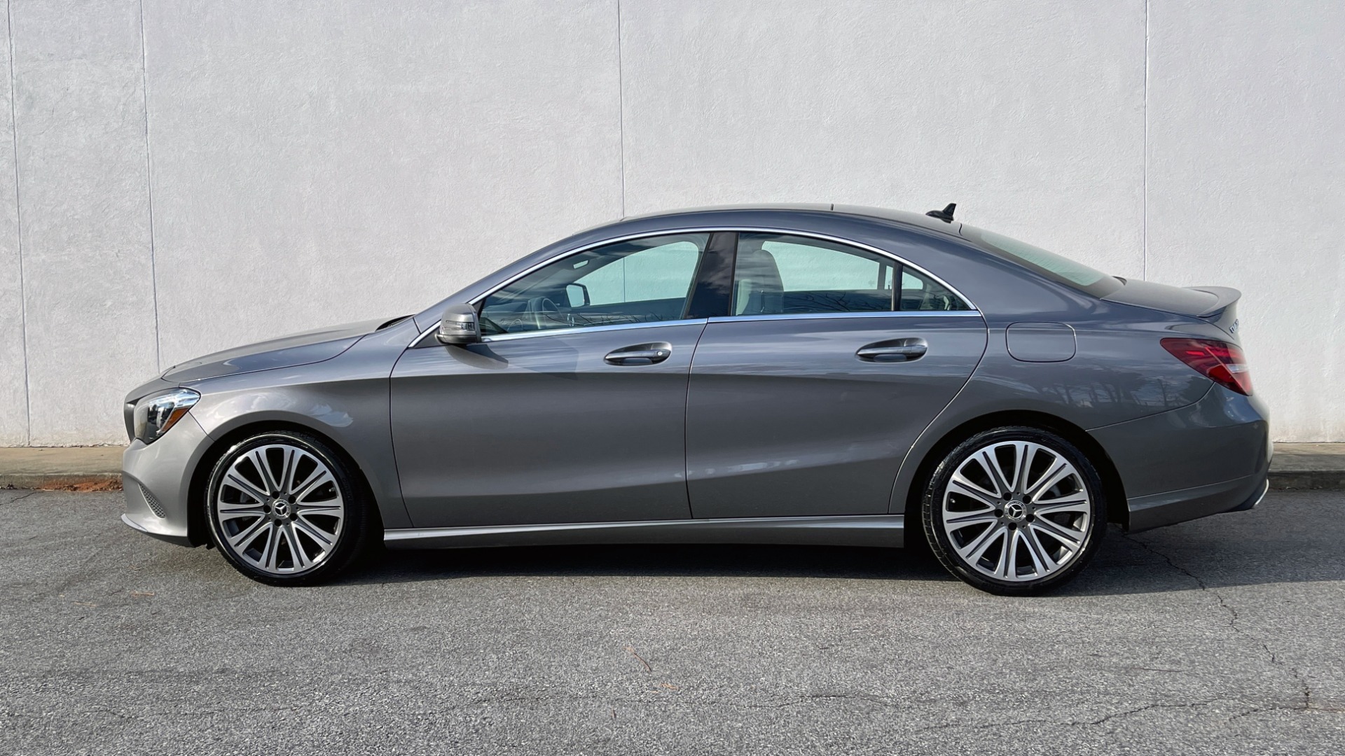 Used 2019 Mercedes-Benz CLA 250 PREMIUM / CONV / SMARTPHONE / PANO-ROOF / COMFORT SUSP for sale Sold at Formula Imports in Charlotte NC 28227 3