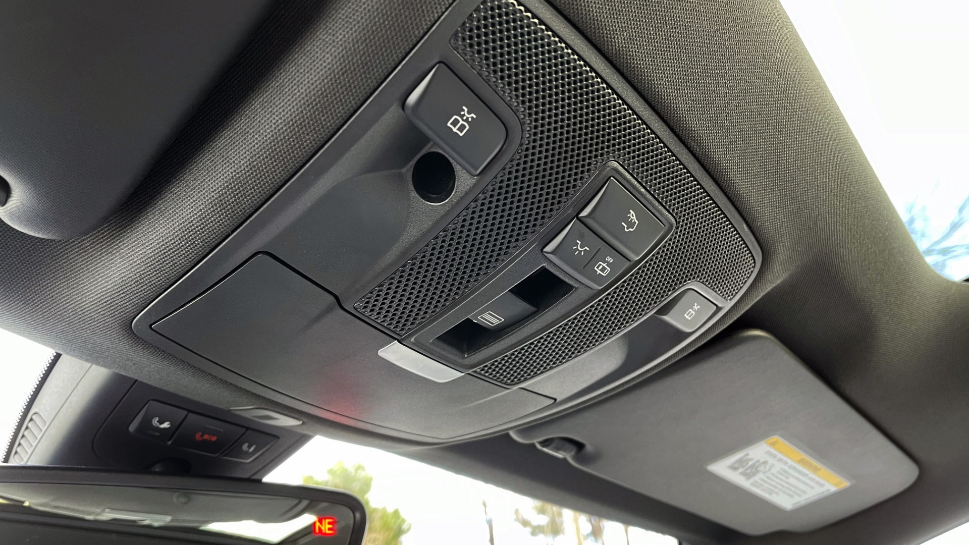 Used 2019 Mercedes-Benz CLA 250 PREMIUM / CONV / SMARTPHONE / PANO-ROOF / COMFORT SUSP for sale Sold at Formula Imports in Charlotte NC 28227 42
